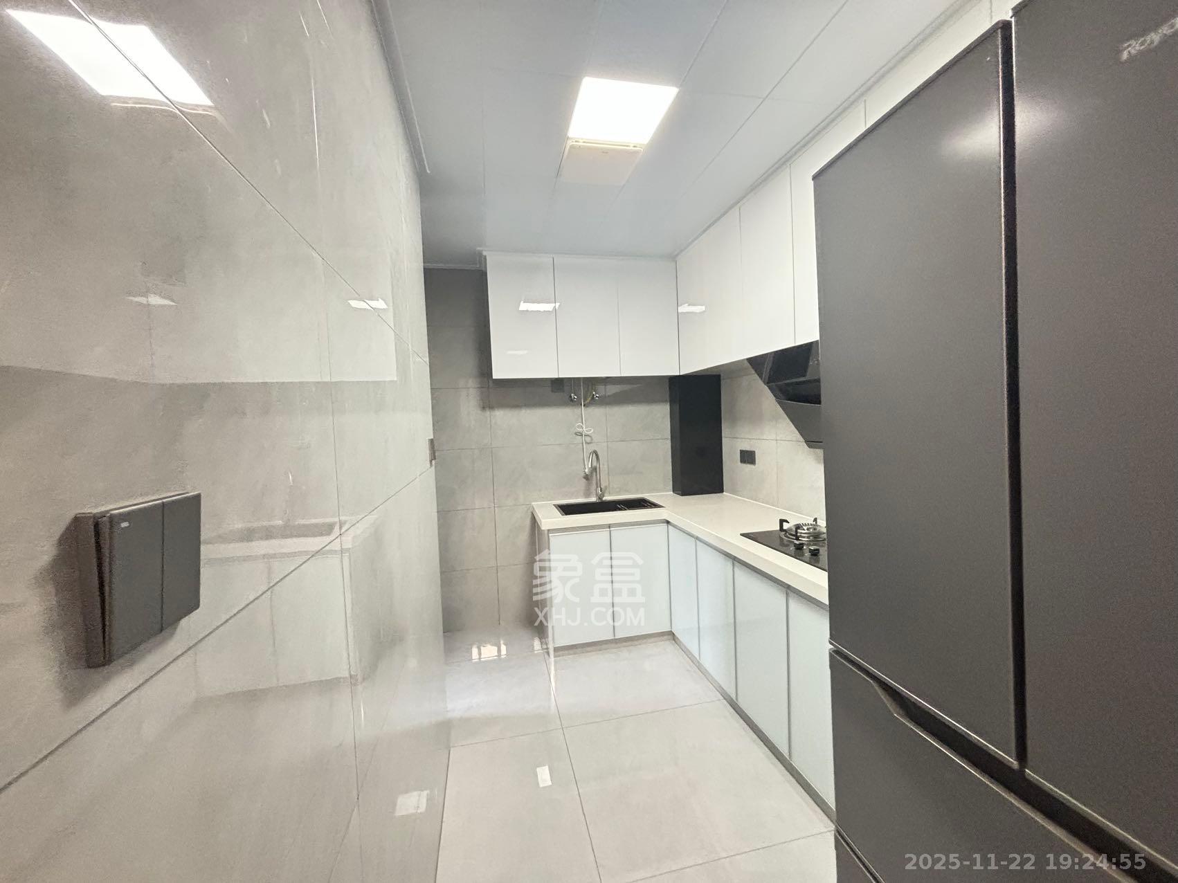 先锋新宇 2室1厅1卫 2200.0元/月 先锋新宇 2室1厅1卫 2200.0元/月室内图