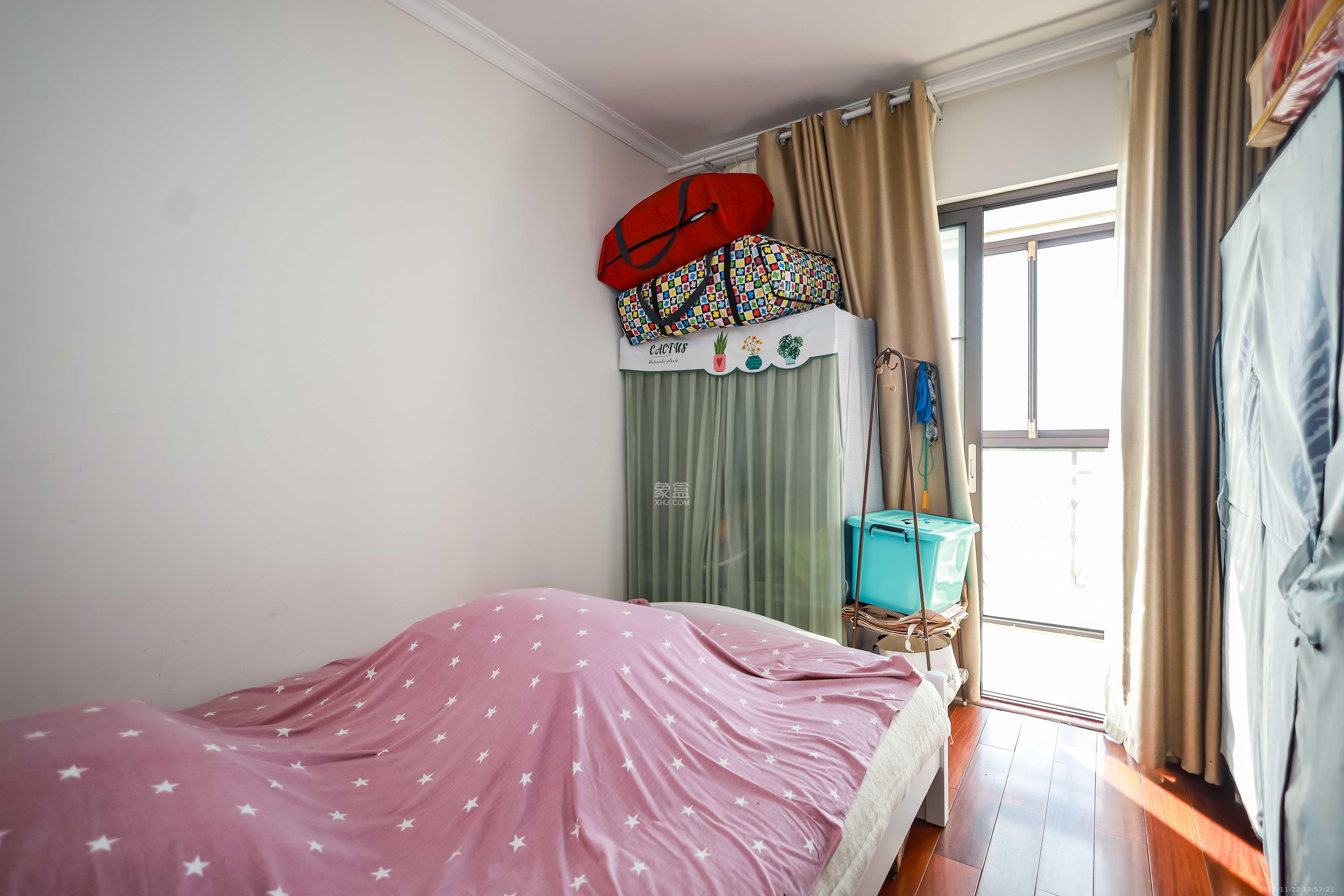 丽都桃源(金峰北院二期) 2室1厅1卫 72.0万 丽都桃源(金峰北院二期) 2室1厅1卫 72.0万卧室