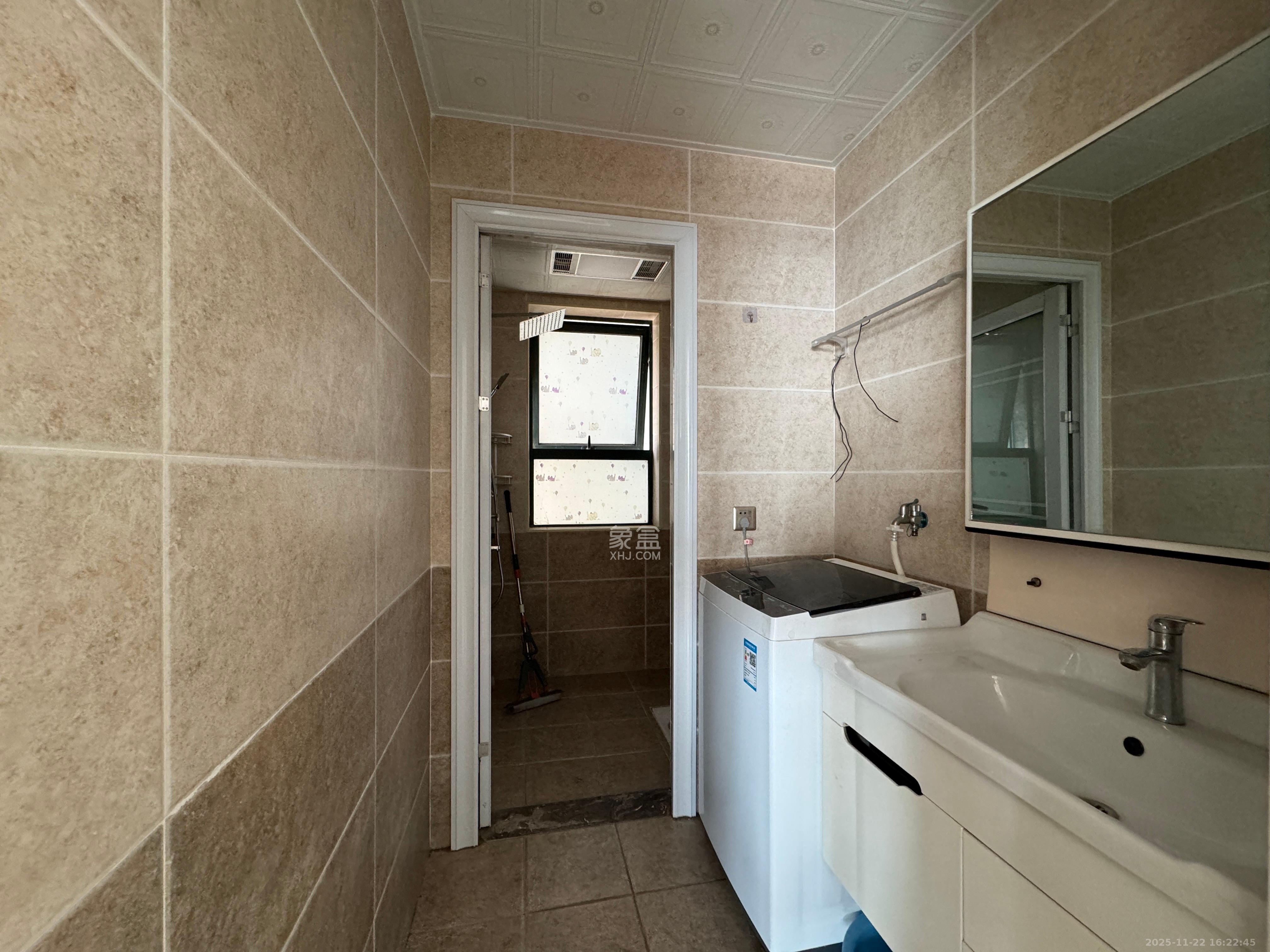 德茂公寓 2室2厅1卫 2100.0元/月 德茂公寓 2室2厅1卫 2100.0元/月室内图