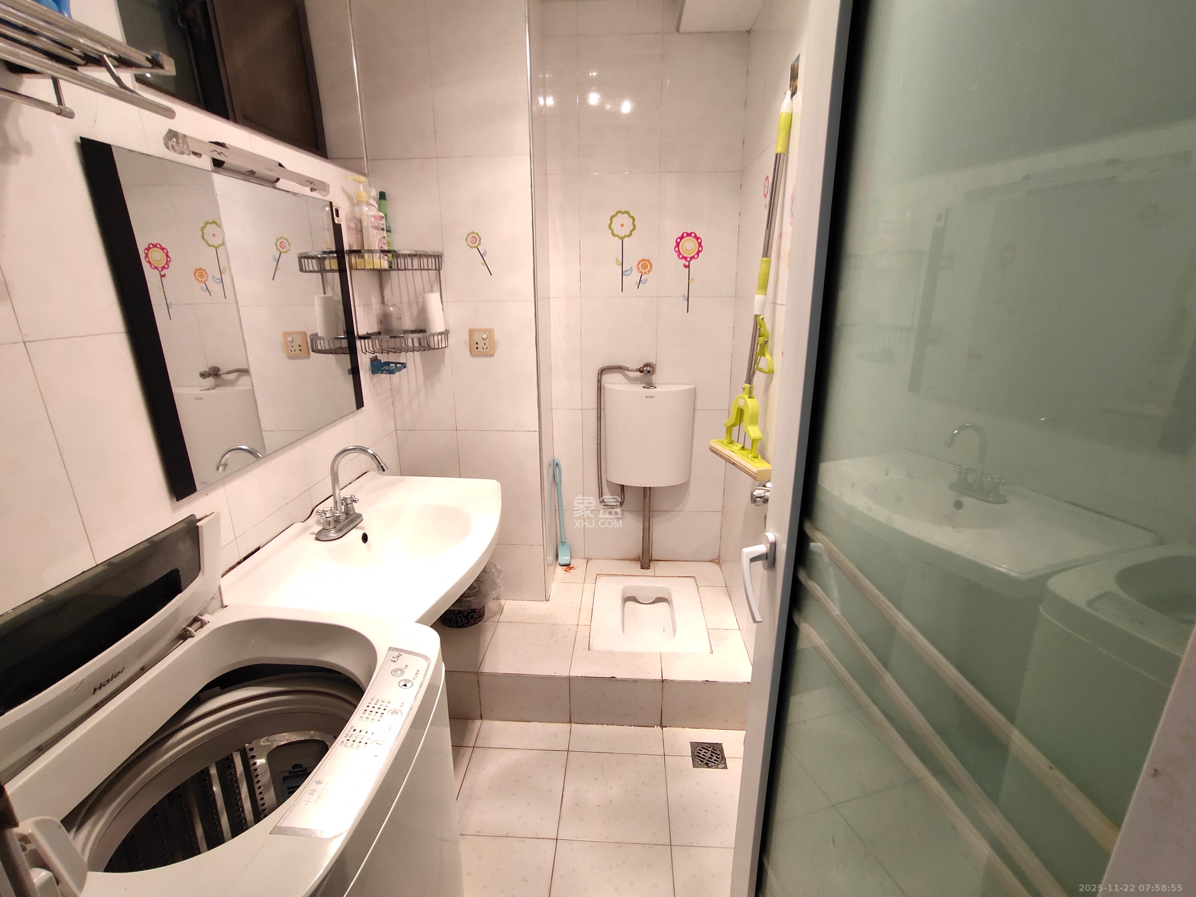 阳光100二期 1室1厅1卫 1200.0元/月 阳光100二期 1室1厅1卫 1200.0元/月室内图