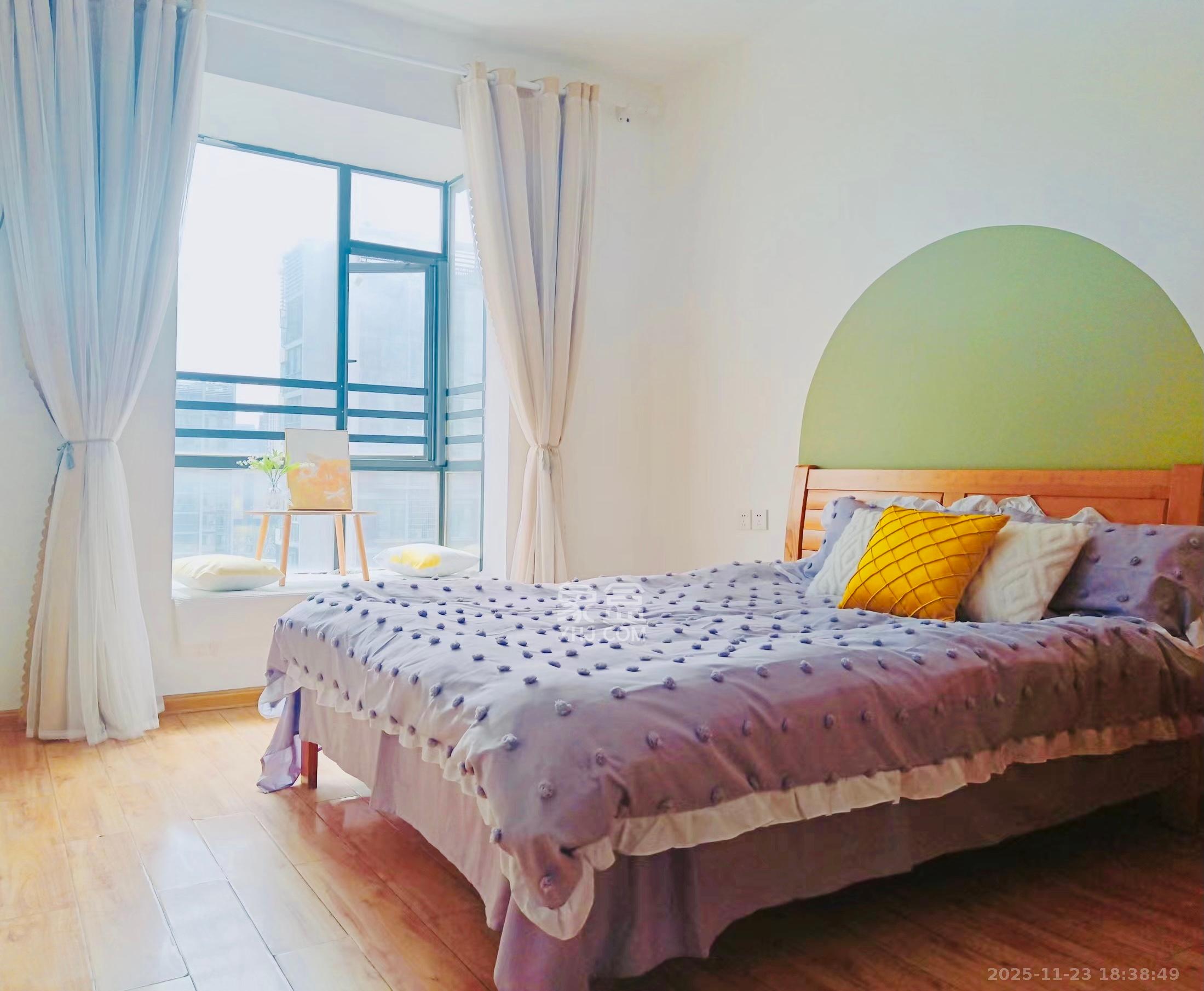 星城映象  2室2厅1卫    2400.0元/月室内图