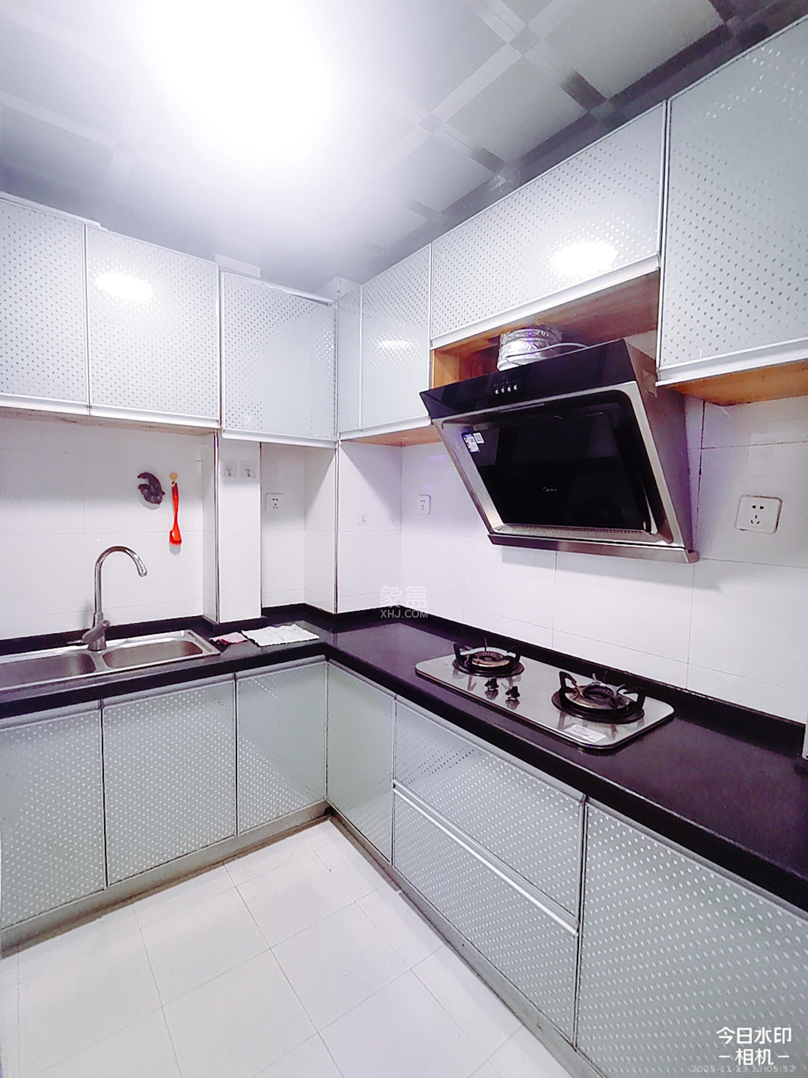 湘府9号  2室1厅1卫    1900.0元/月室内图