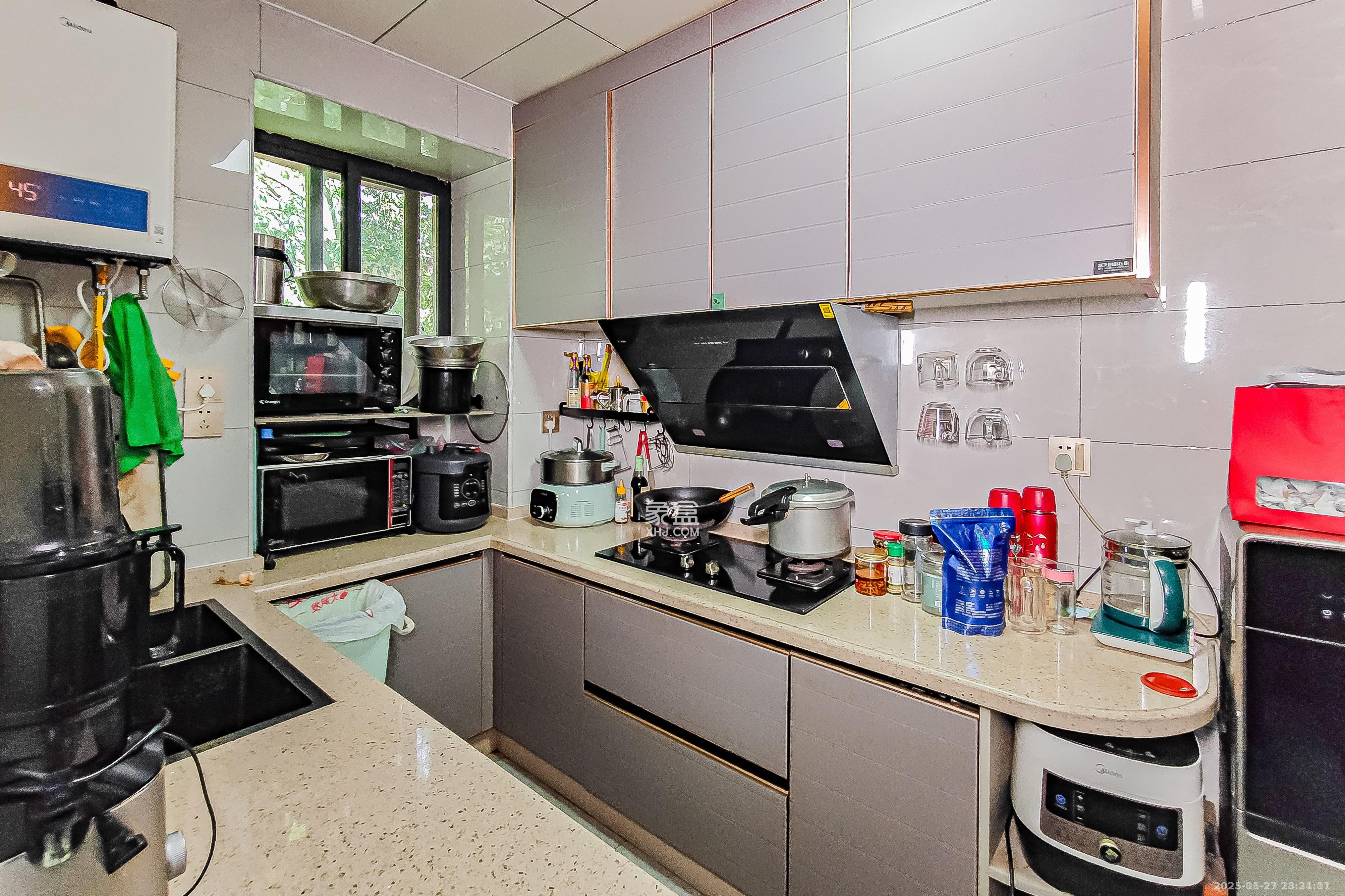 东塘电力院 3室1厅1卫 2400.0元/月 东塘电力院 3室1厅1卫 2400.0元/月室内图