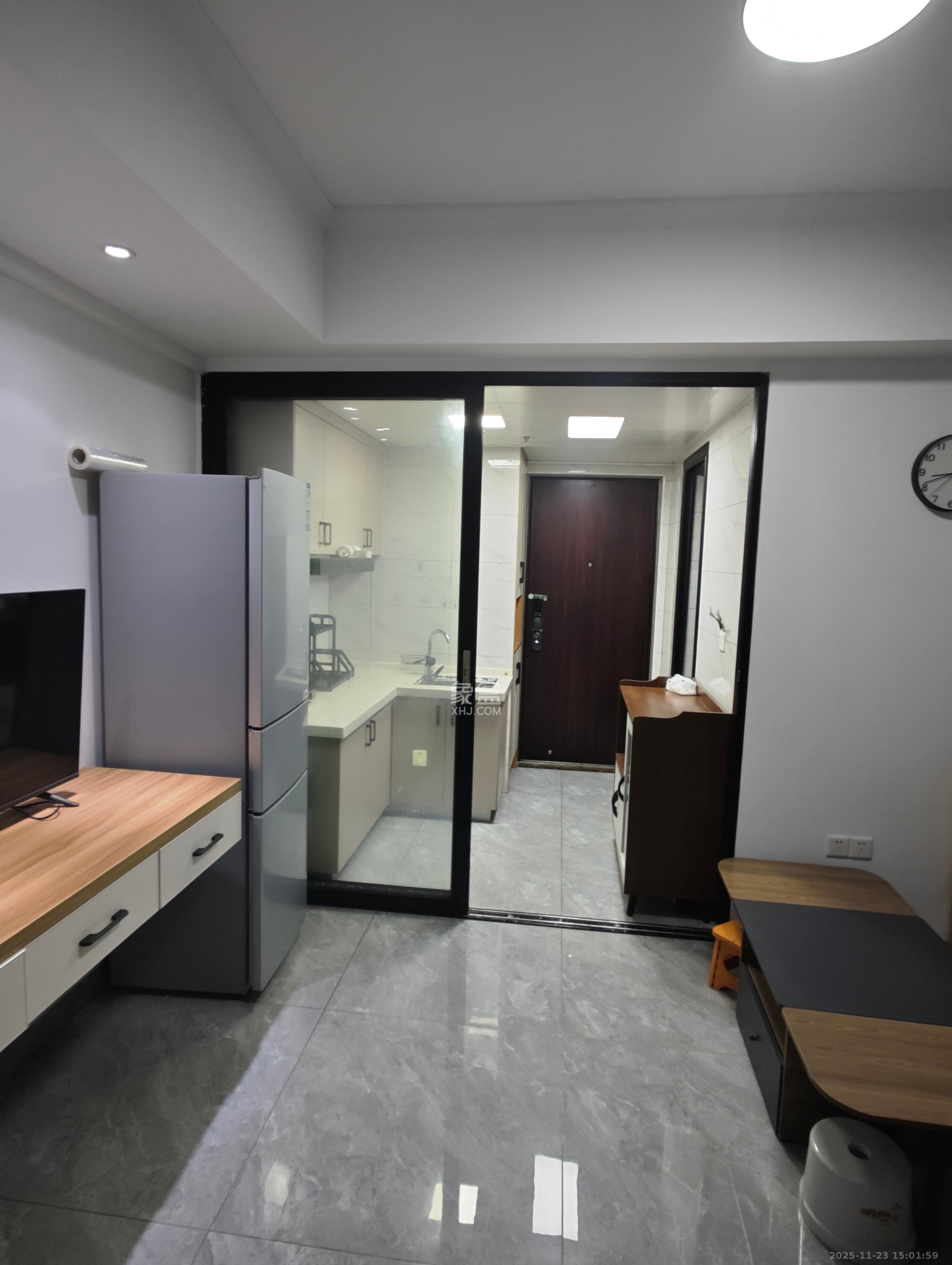 金科时代中心 1室1厅1卫 1500.0元/月 金科时代中心 1室1厅1卫 1500.0元/月室内图