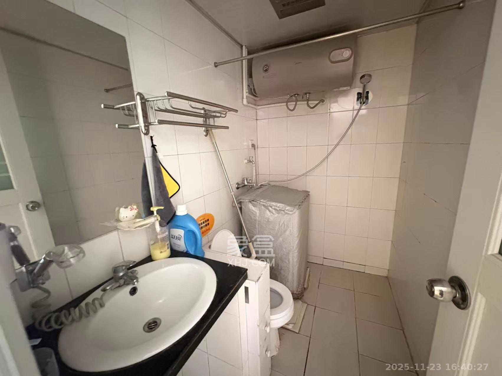 长远华樟名府 1室1厅1卫 1500.0元/月 长远华樟名府 1室1厅1卫 1500.0元/月室内图