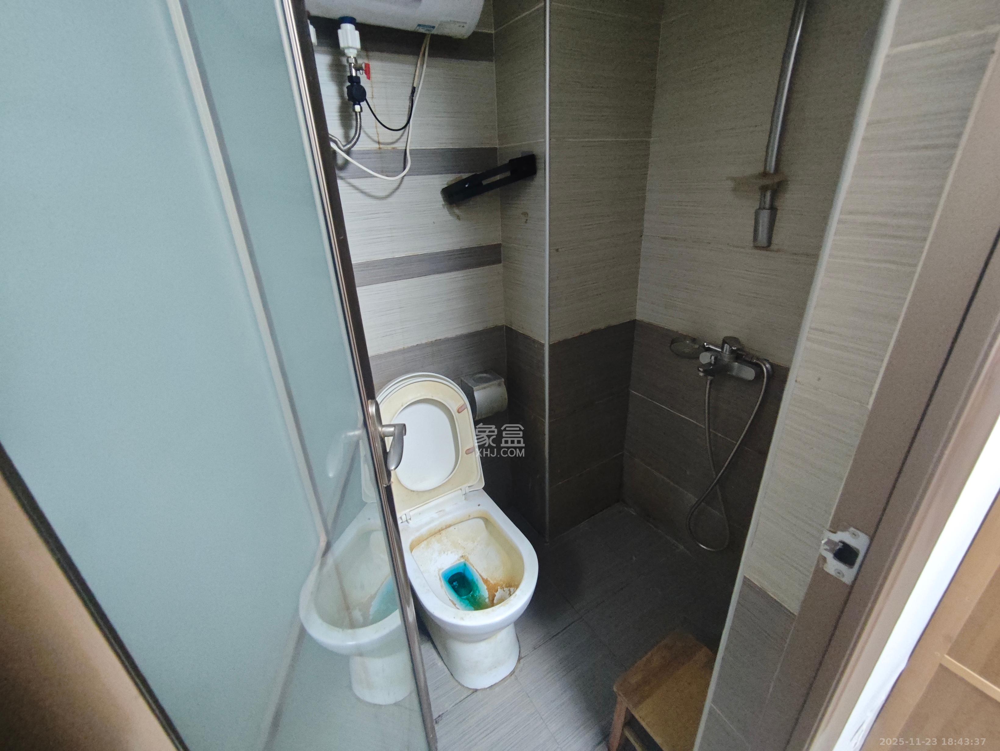 旭辉御府   41.43㎡      1300.0元/月室内图