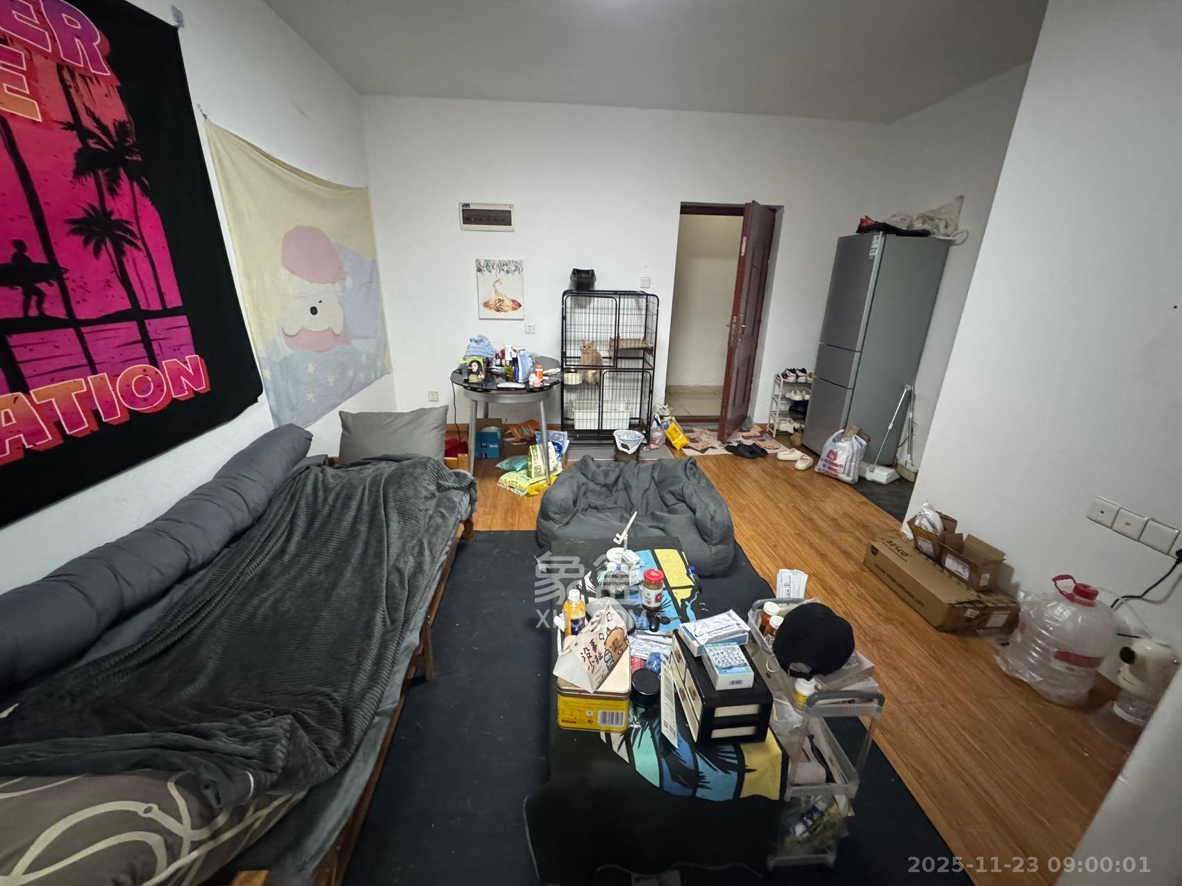 德茂公寓  1室2厅1卫    1600.0元/月室内图