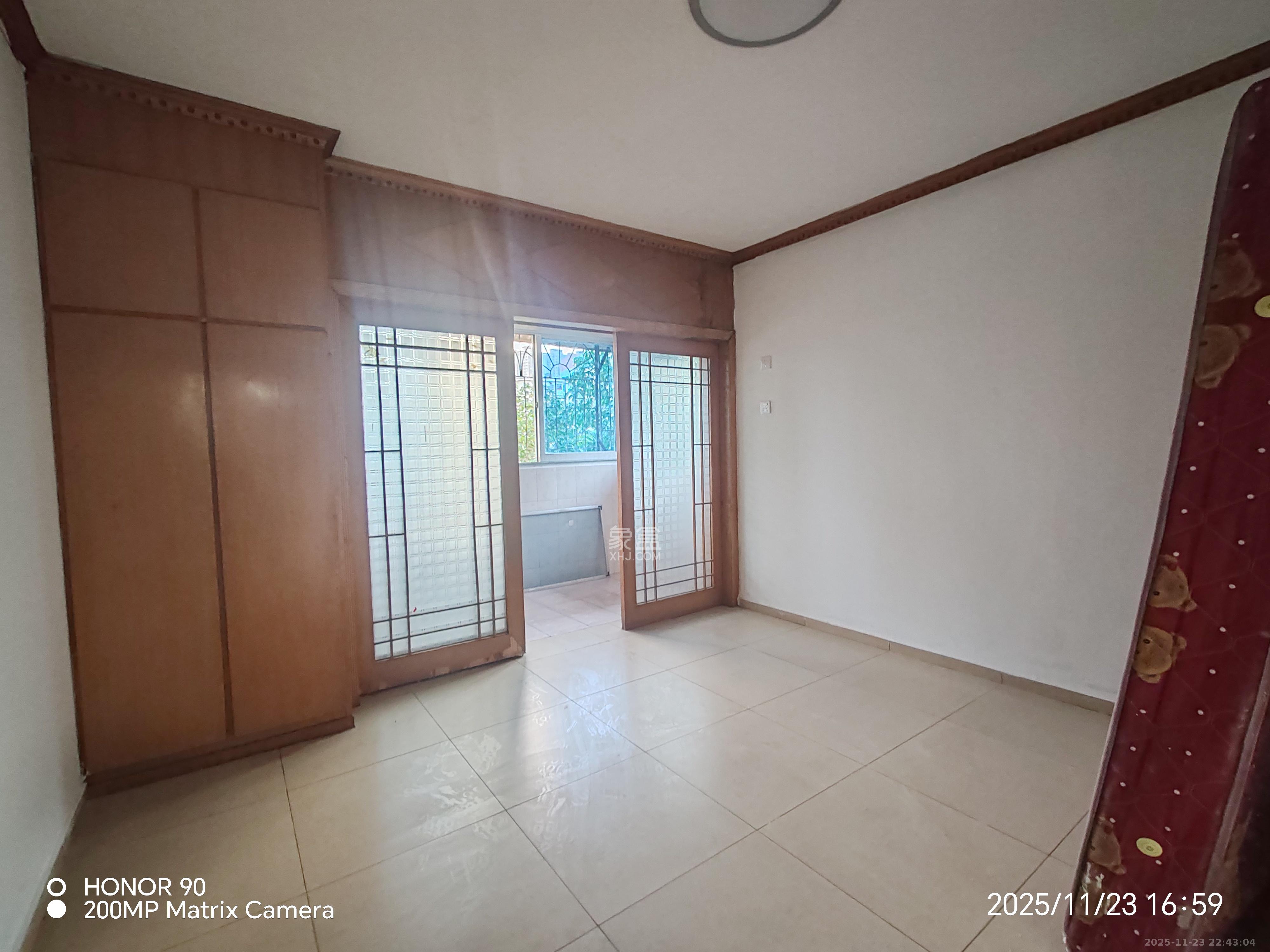 狮子山一片  2室2厅1卫    1500.0元/月室内图