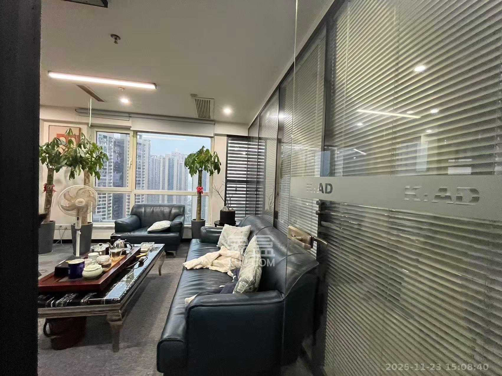 北辰三角洲B1E1区  6室1厅1卫    18000.0元/月小区图