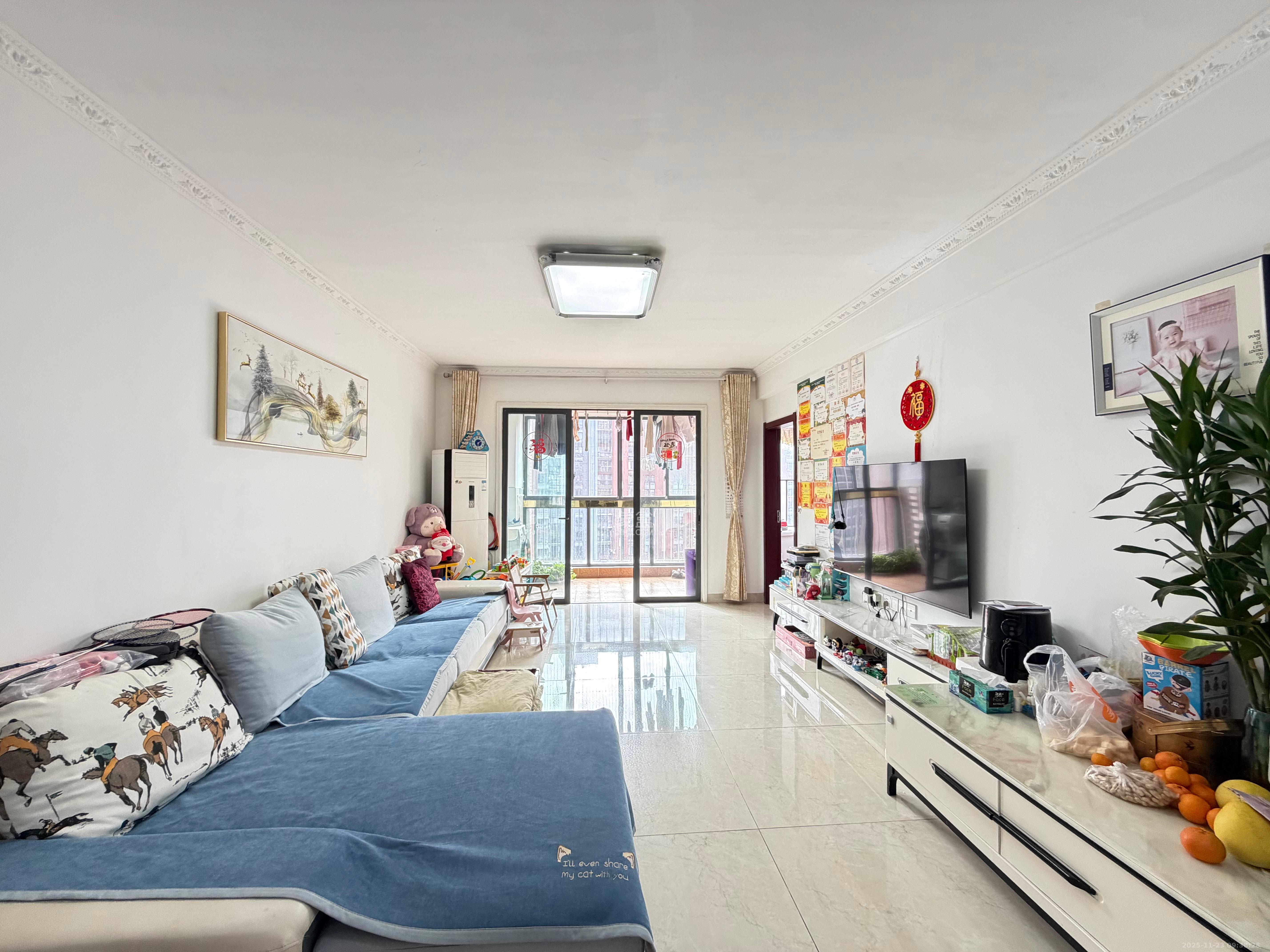 华润凤凰城二期  3室2厅1卫    2200.0元/月