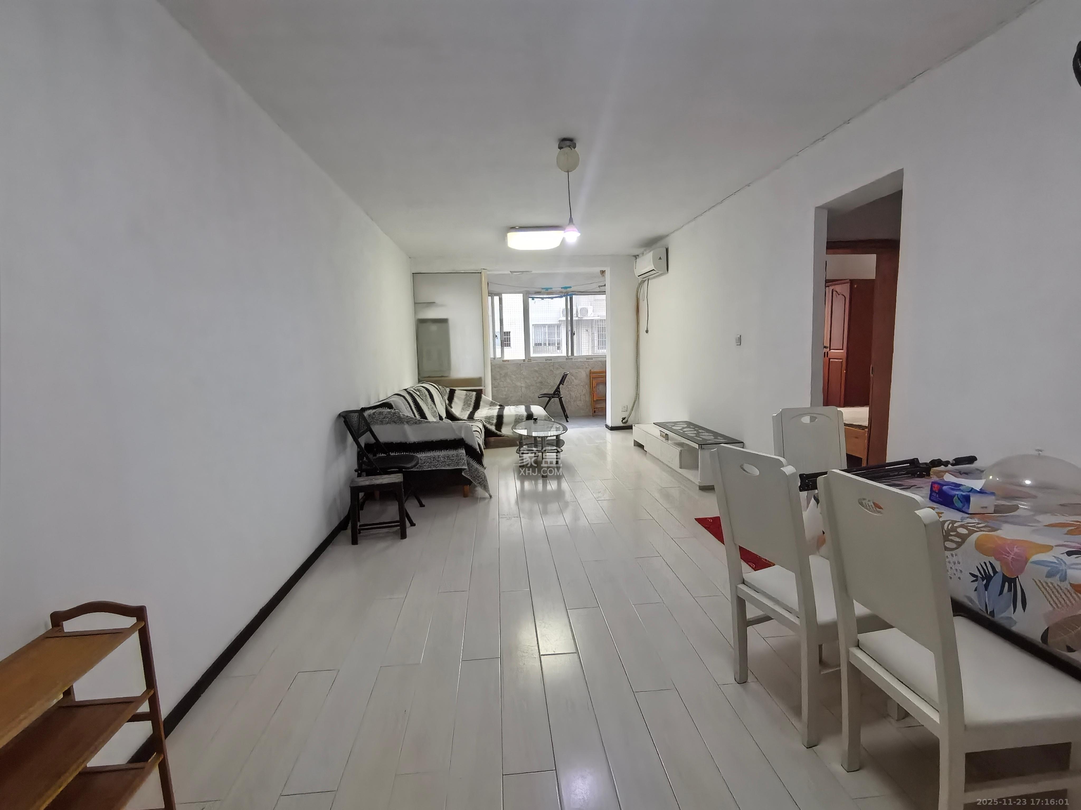 麓谷锦和园  2室2厅1卫    1600.0元/月室内图