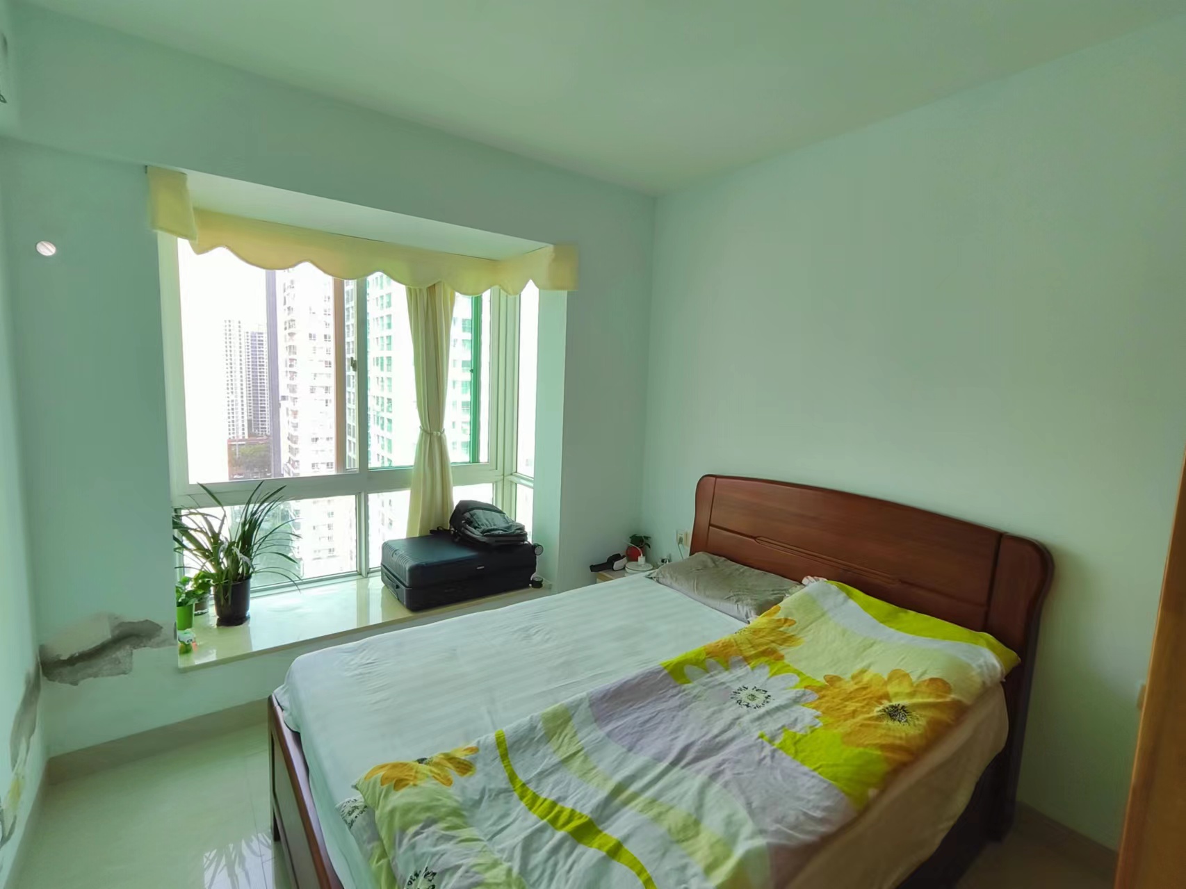 华宝雅苑 2室2厅1卫 2400.0元/月 华宝雅苑 2室2厅1卫 2400.0元/月室内图