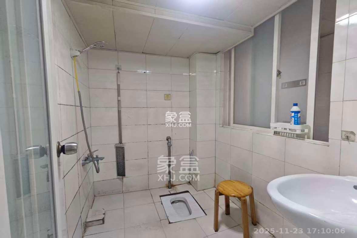 中建桂苑 2室1厅1卫 1600.0元/月 中建桂苑 2室1厅1卫 1600.0元/月室内图