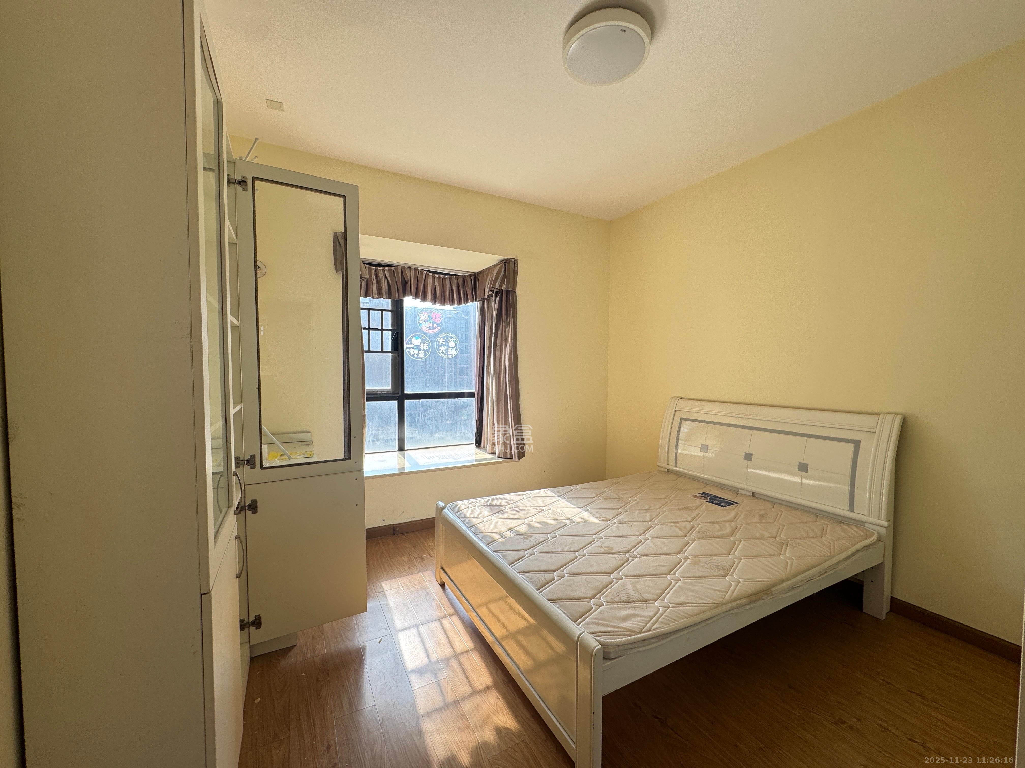 麓谷明珠 2室2厅1卫 2100.0元/月 麓谷明珠 2室2厅1卫 2100.0元/月室内图