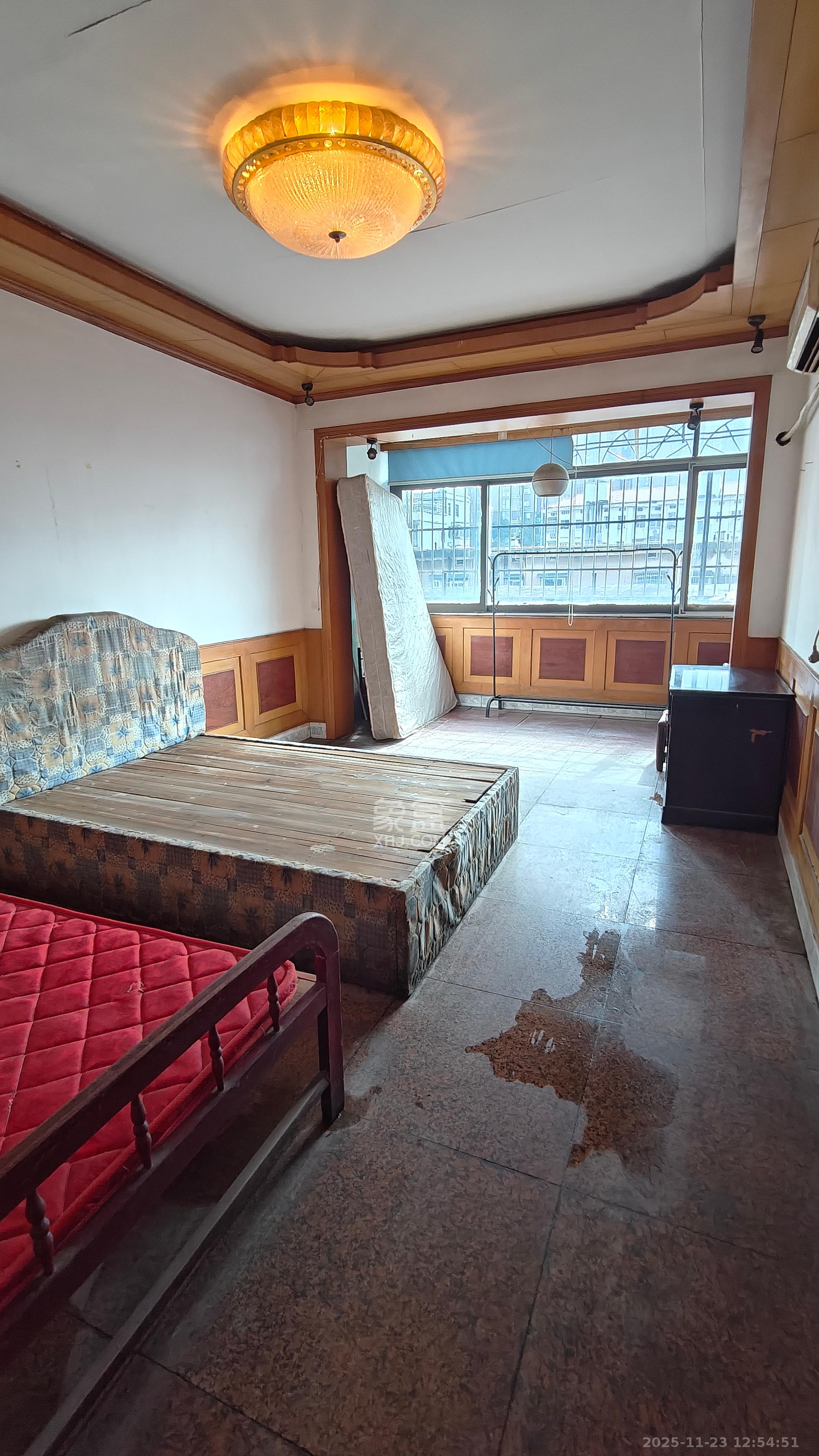 赤岗小区(一二三片) 2室1厅1卫 1100.0元/月 赤岗小区(一二三片) 2室1厅1卫 1100.0元/月室内图