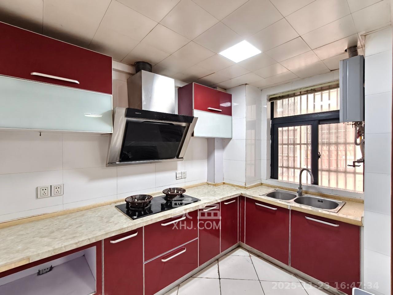 浏阳河畔家园 3室2厅2卫 2500.0元/月 浏阳河畔家园 3室2厅2卫 2500.0元/月室内图