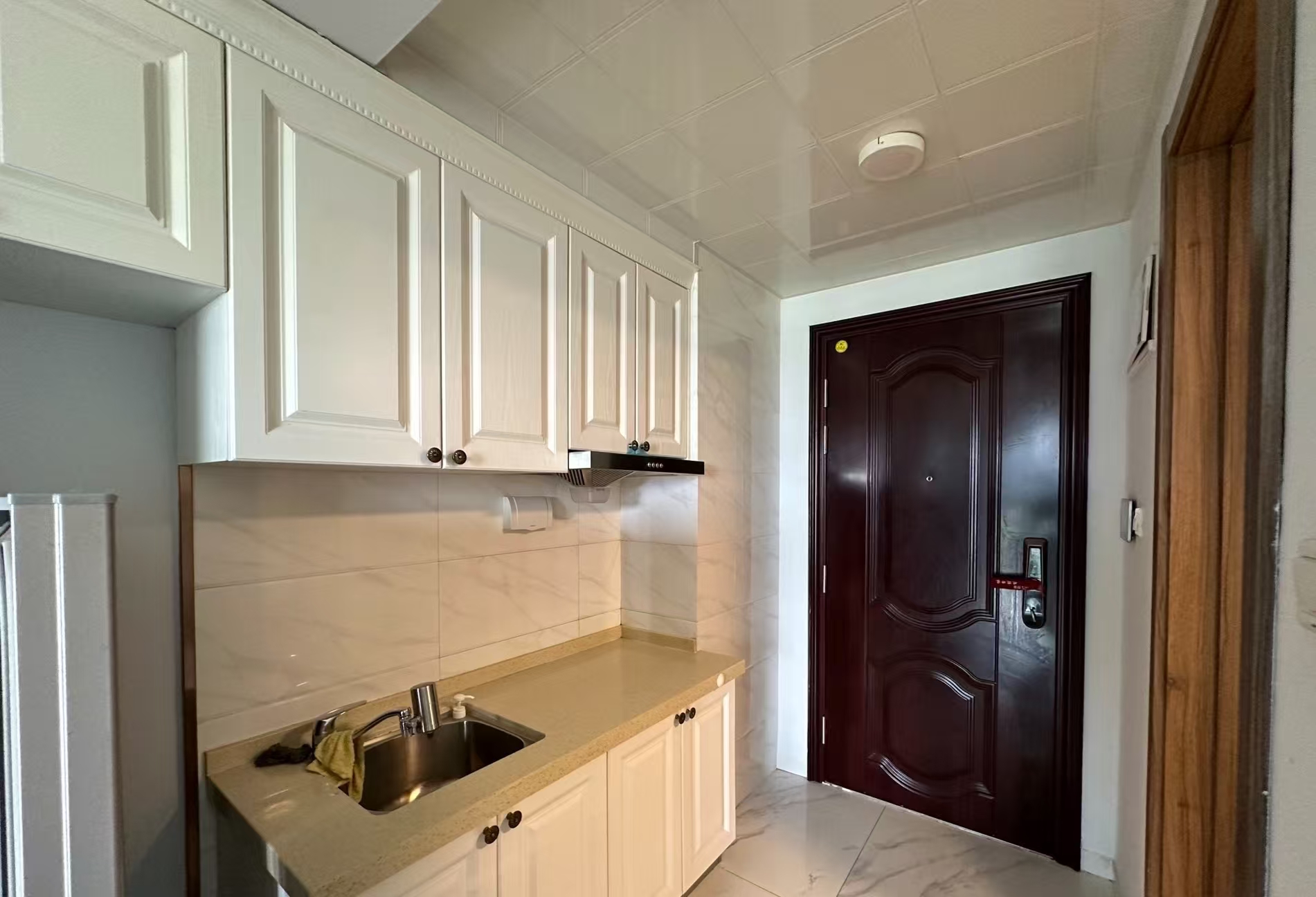 华耀碧桂园十里江湾誉峯 1室0厅0卫 1200.0元/月 华耀碧桂园十里江湾誉峯 1室0厅0卫 1200.0元/月室内图