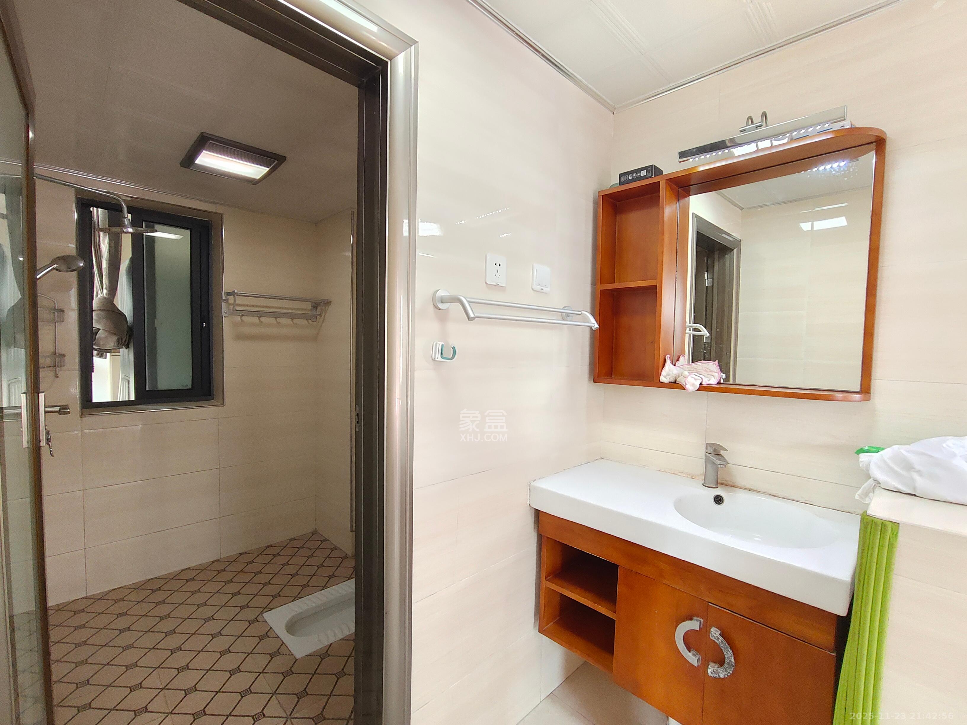 长房时代城 2室2厅1卫 2500.0元/月 长房时代城 2室2厅1卫 2500.0元/月室内图