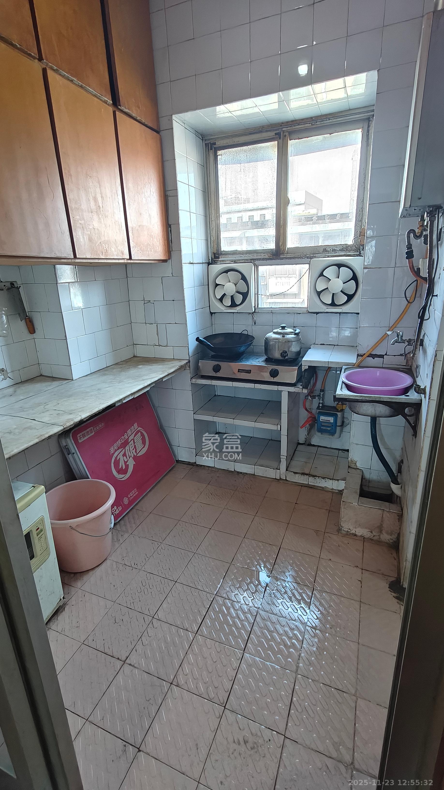 赤岗小区(一二三片) 2室1厅1卫 1100.0元/月 赤岗小区(一二三片) 2室1厅1卫 1100.0元/月室内图