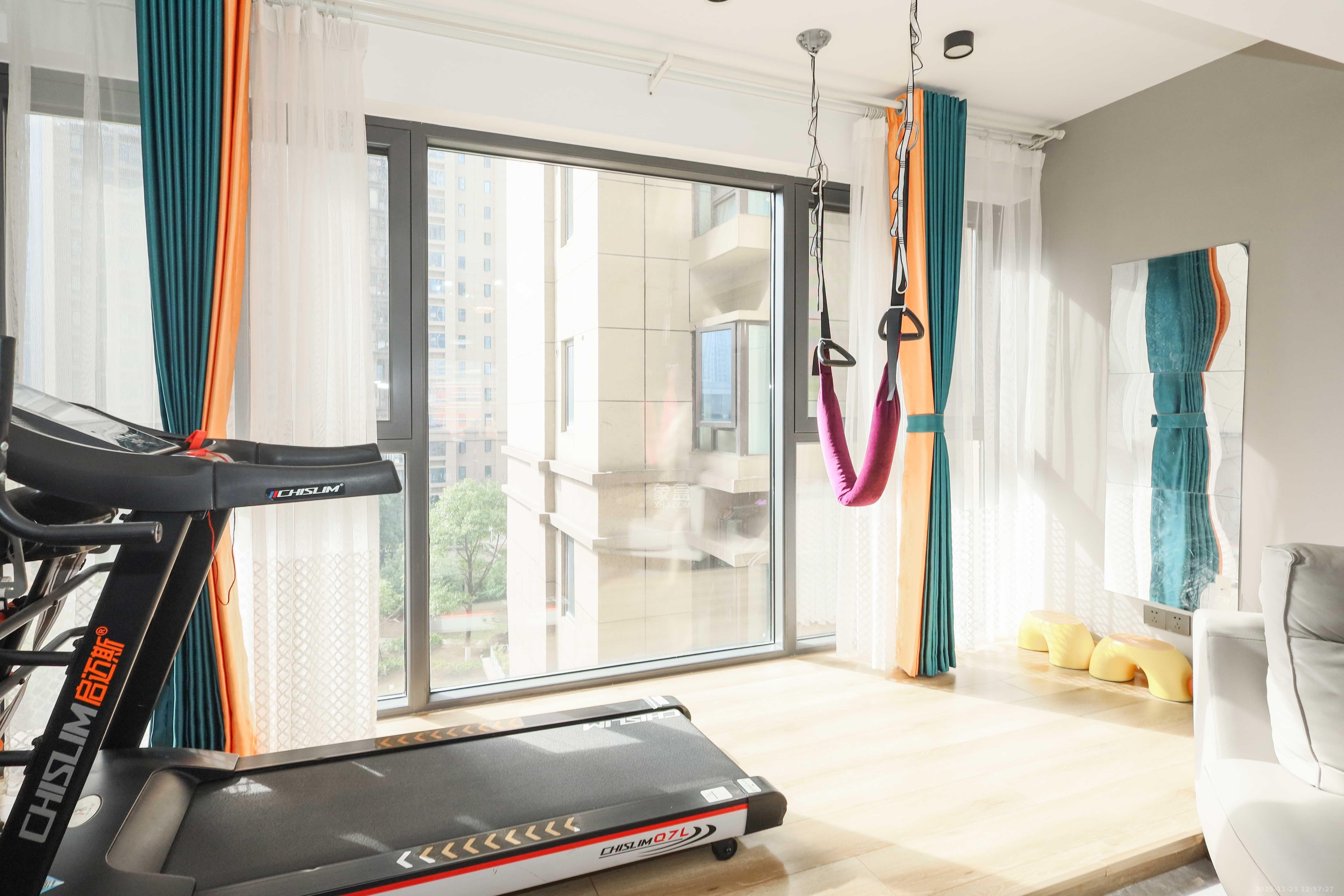 中国铁建梅溪青秀三期  4室2厅2卫    198.0万阳台