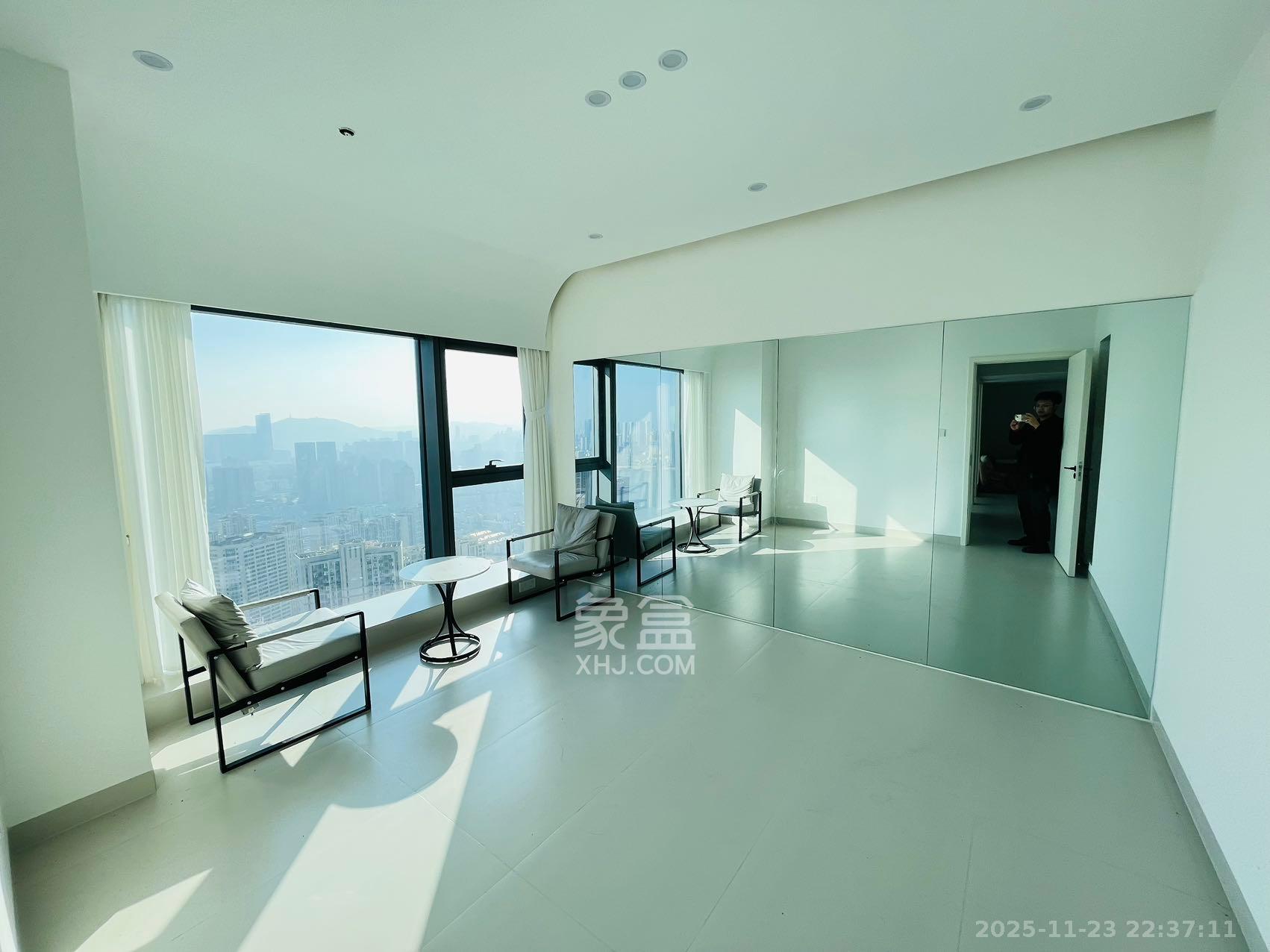 卓越中寰  2室1厅1卫    7500.0元/月