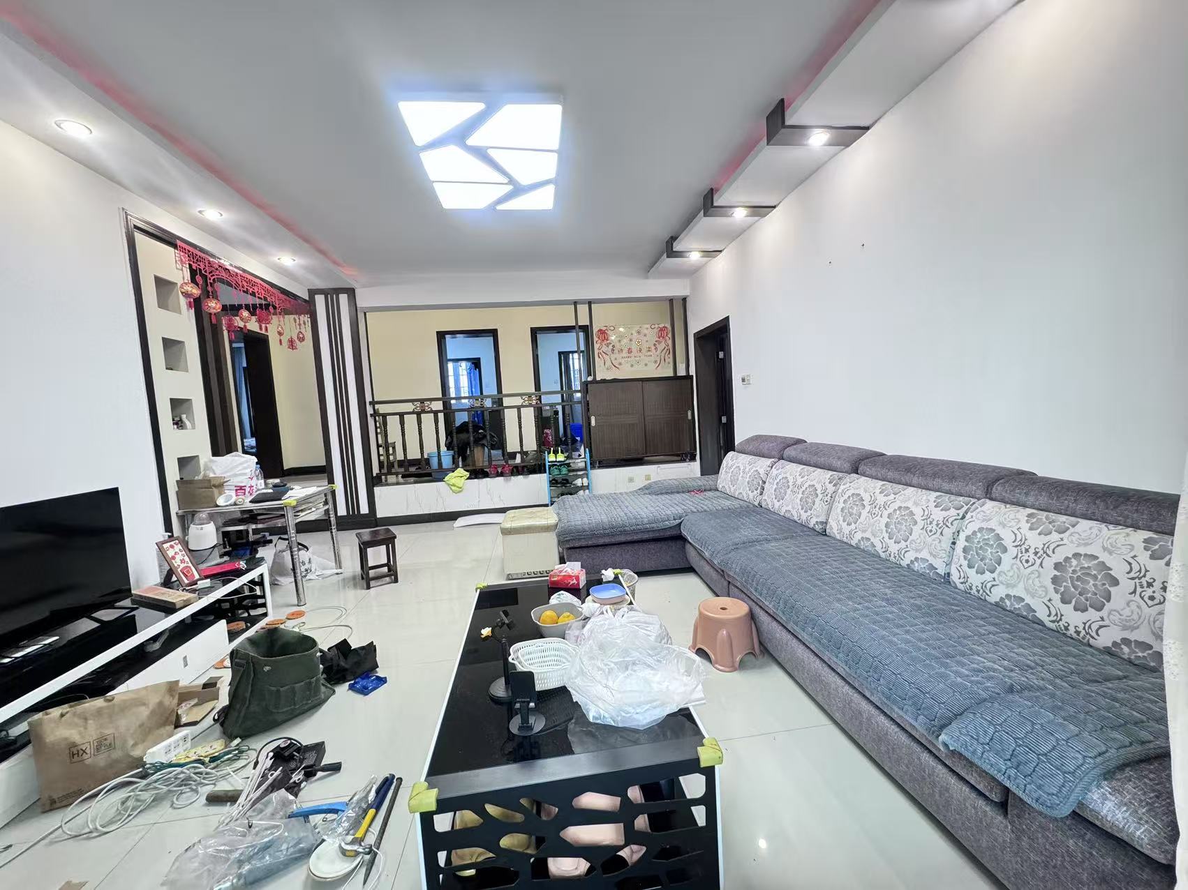 交警小区  3室2厅2卫    42.0万室内图