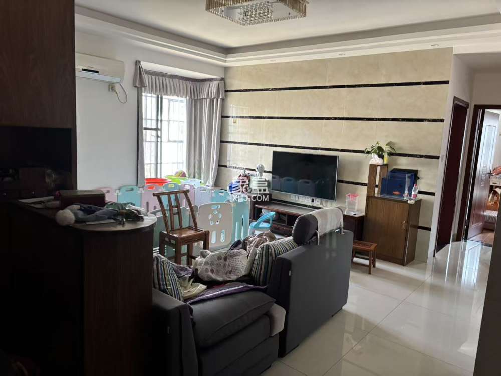 圣华名城建设北路110号  3室2厅2卫    40.0万