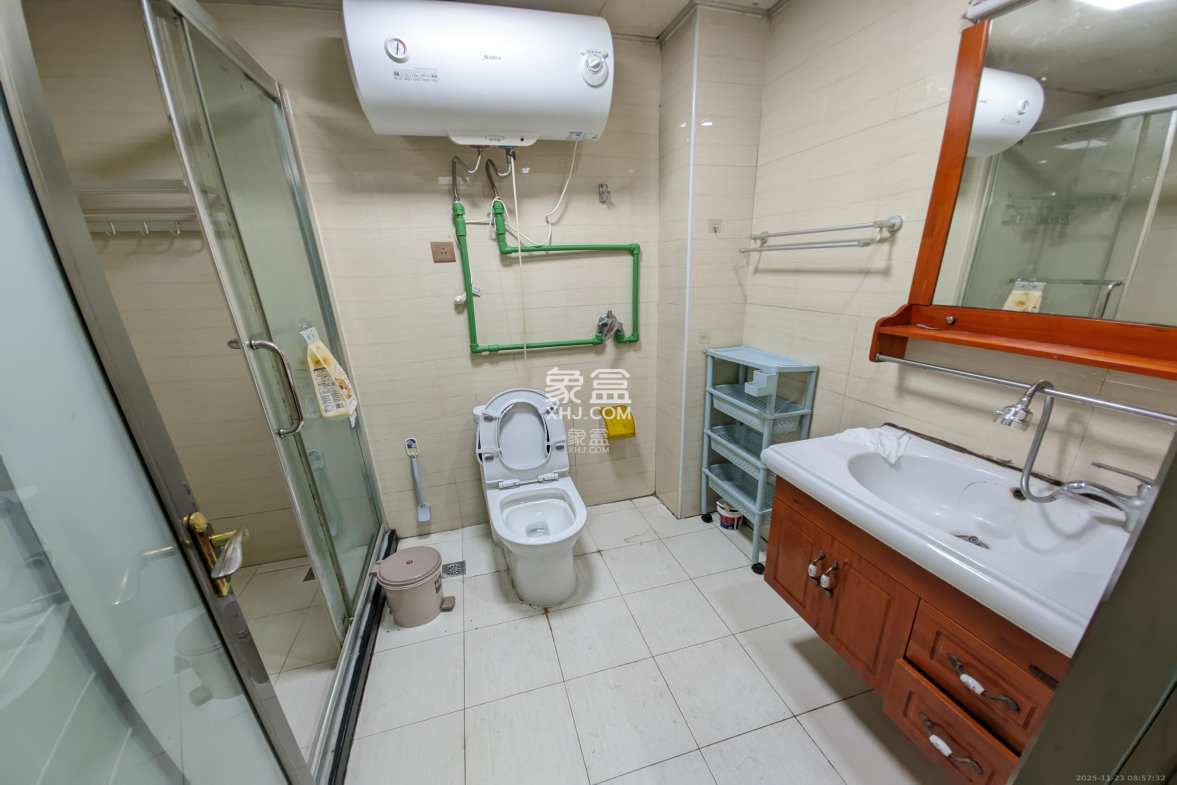 锦湘国际星城三期(锦绣苑) 1室1厅1卫 1800.0元/月 锦湘国际星城三期(锦绣苑) 1室1厅1卫 1800.0元/月室内图