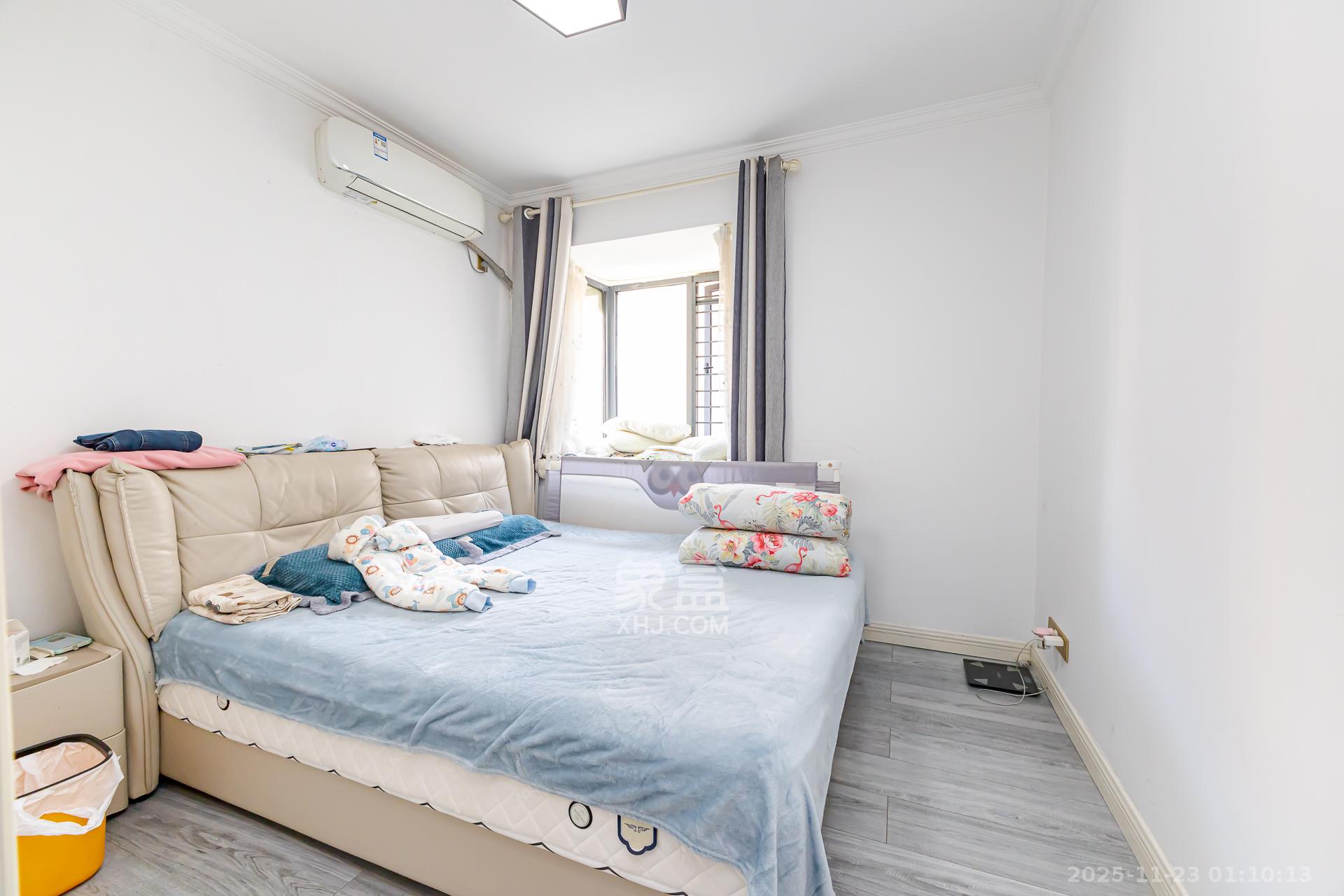 明发国际城  2室2厅1卫    70.0万卧室