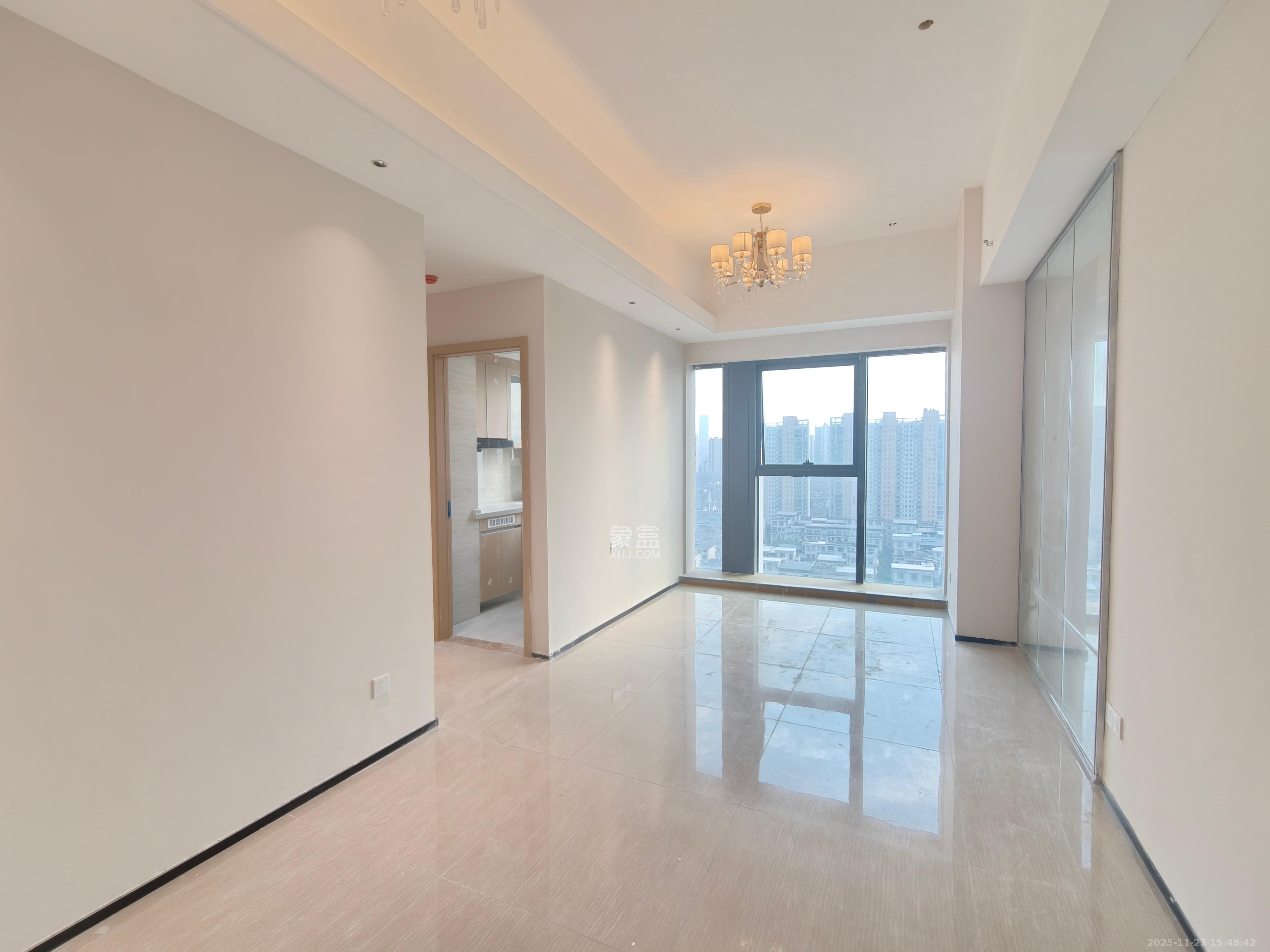 恒大珺悦府 3室1厅1卫 3500.0元/月 恒大珺悦府 3室1厅1卫 3500.0元/月室内图