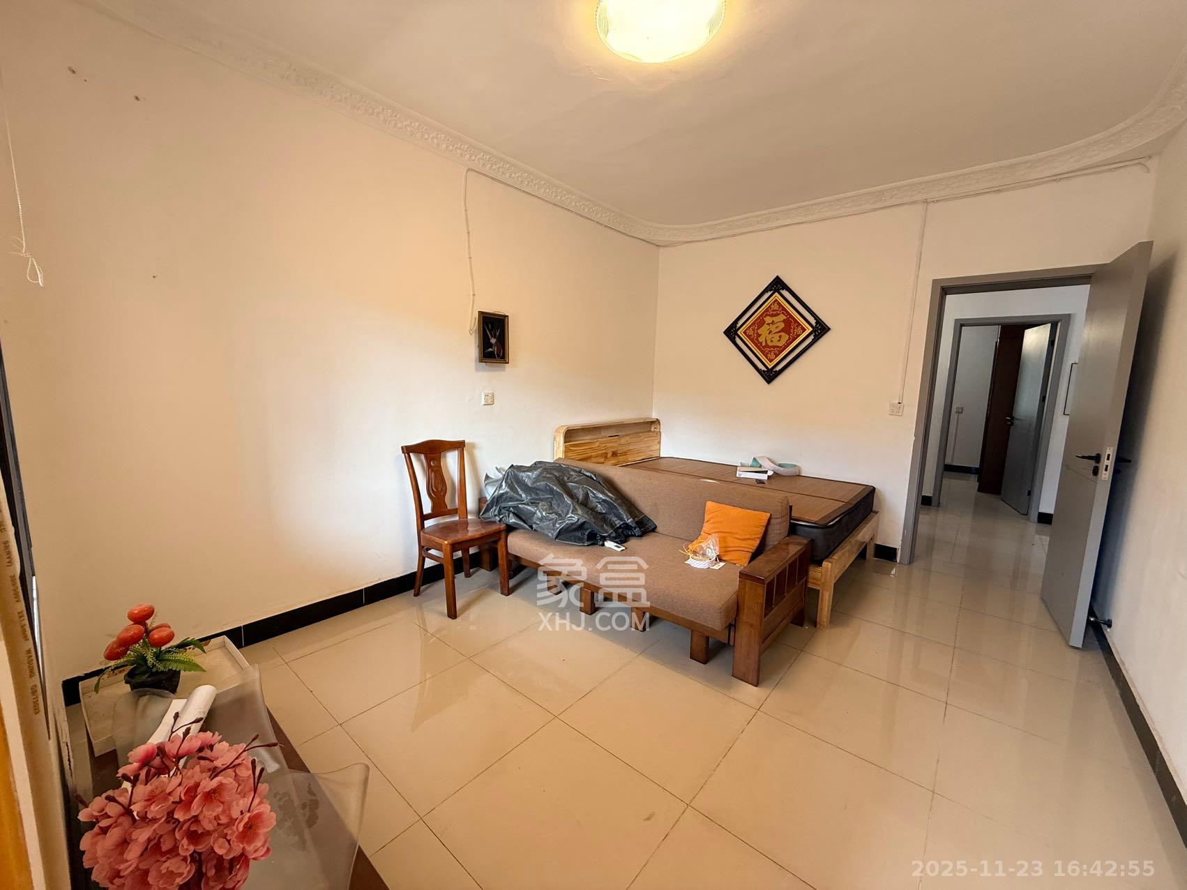 大/小王家巷散盘  2室1厅1卫    1600.0元/月室内图