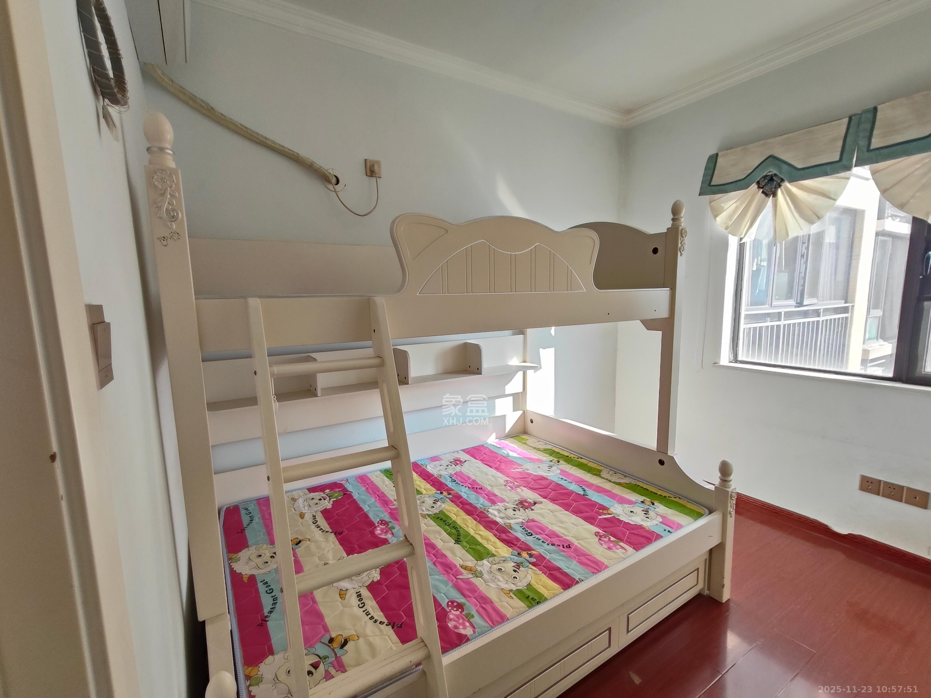 钰龙天下二期(钰龙佳园) 2室2厅1卫 2100.0元/月 钰龙天下二期(钰龙佳园) 2室2厅1卫 2100.0元/月室内图