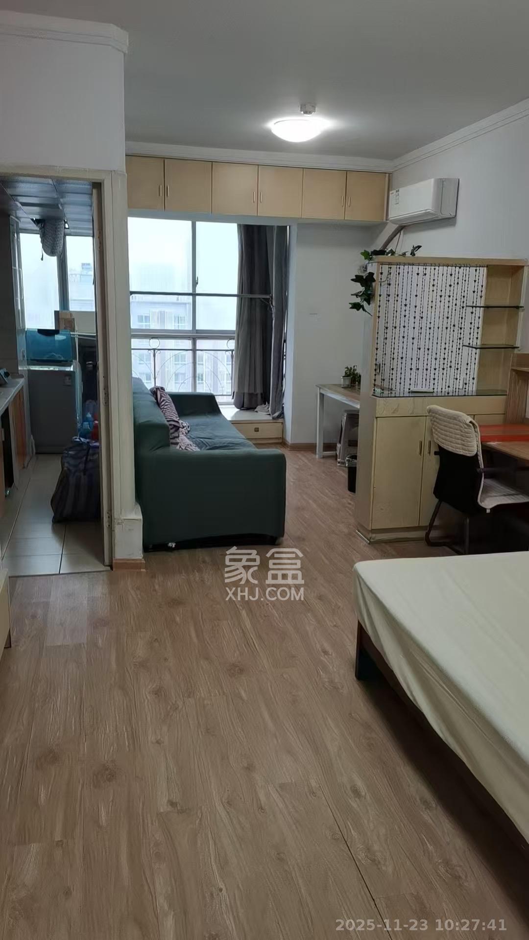 时代先锋  1室0厅1卫    1200.0元/月