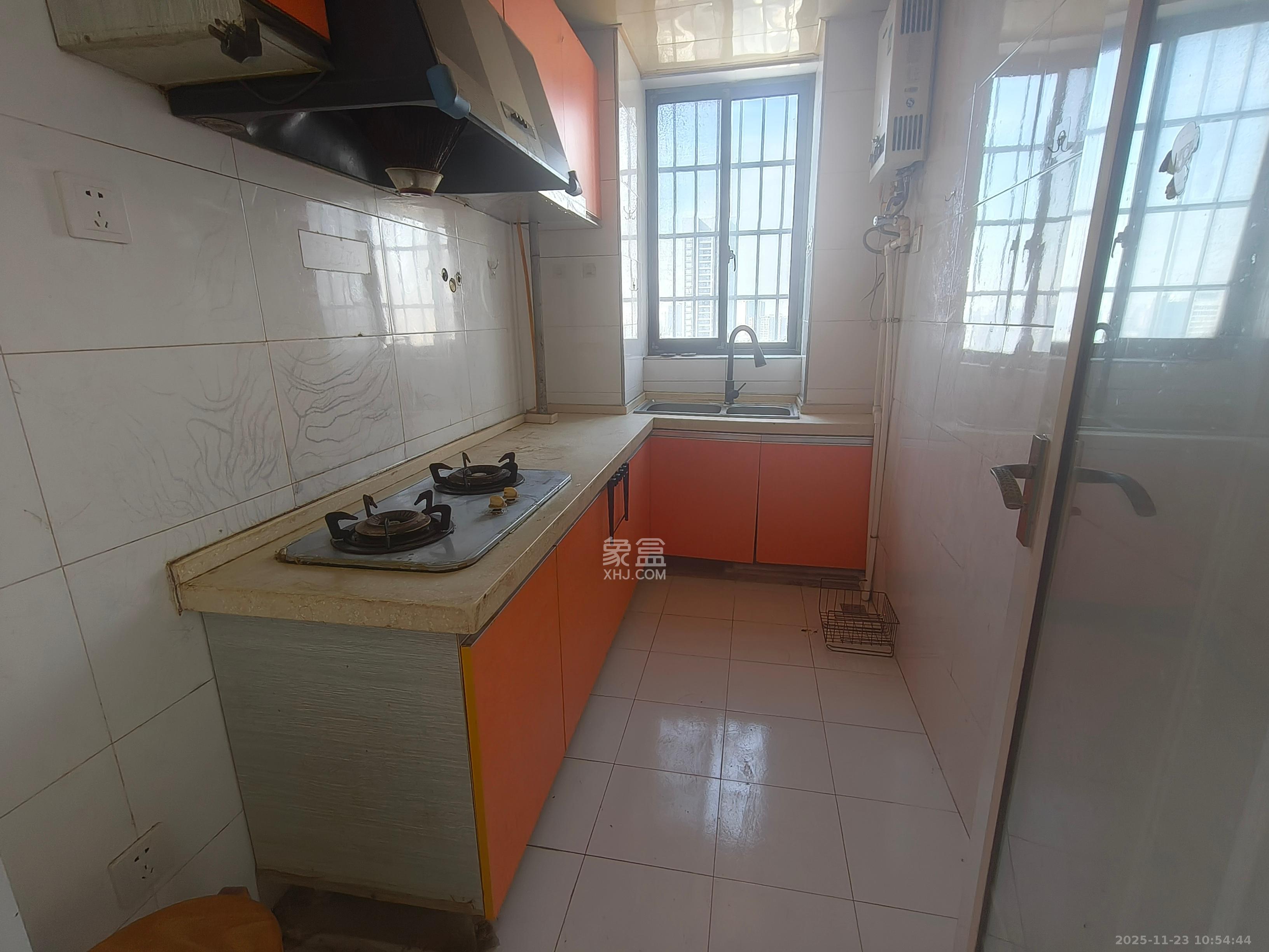 瑞都华庭(华庭美苑) 1室1厅1卫 1600.0元/月 瑞都华庭(华庭美苑) 1室1厅1卫 1600.0元/月室内图