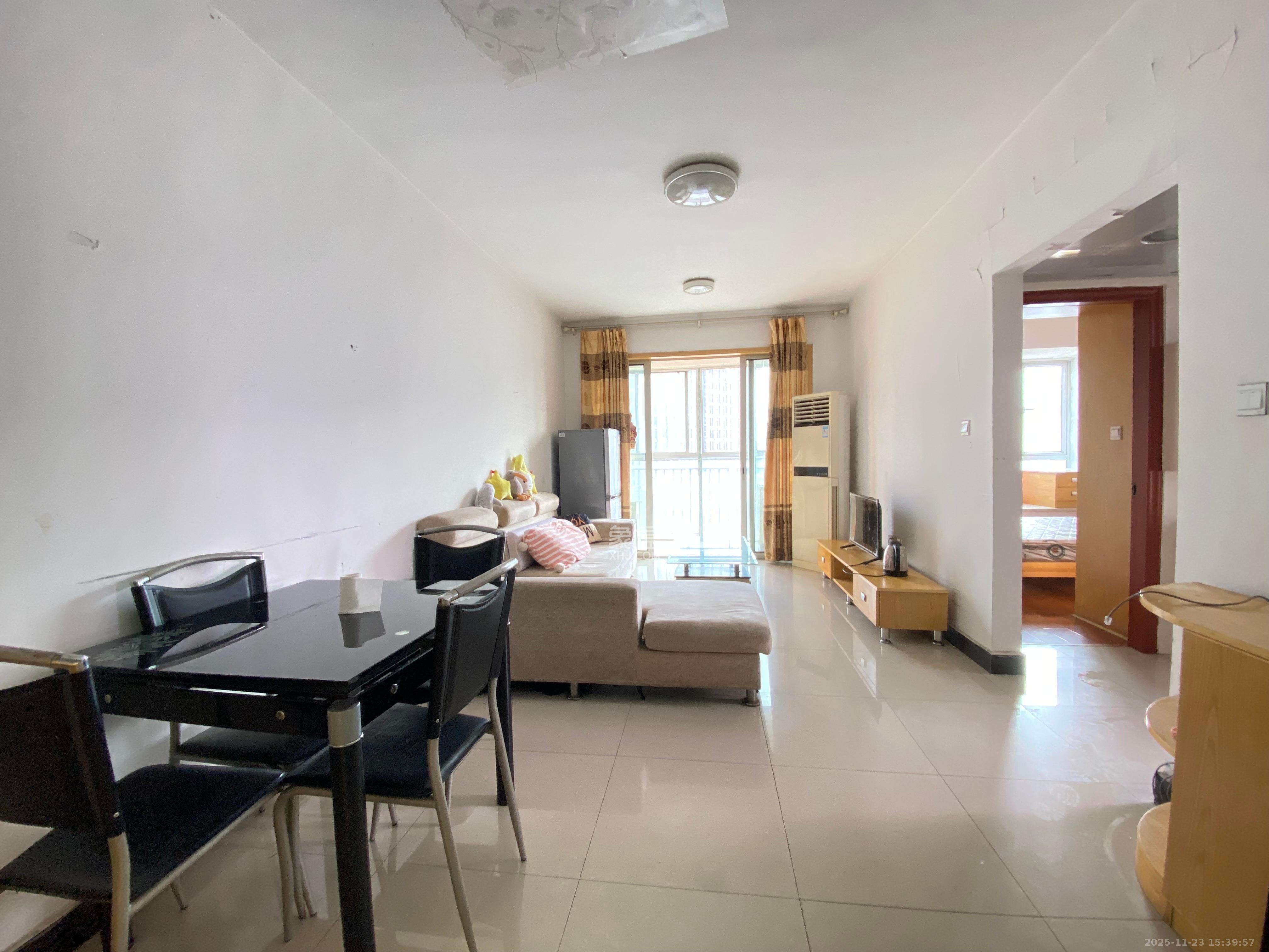 凯通国际城（凯通朝庭）  2室1厅1卫    2200.0元/月