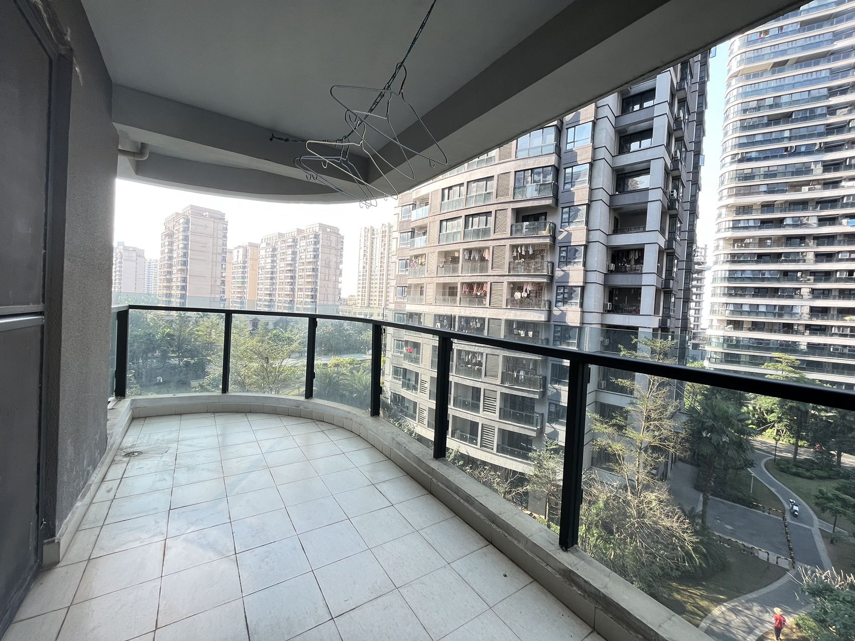 冠永·凤凰城 3室2厅2卫 2500.0元/月 冠永·凤凰城 3室2厅2卫 2500.0元/月室内图