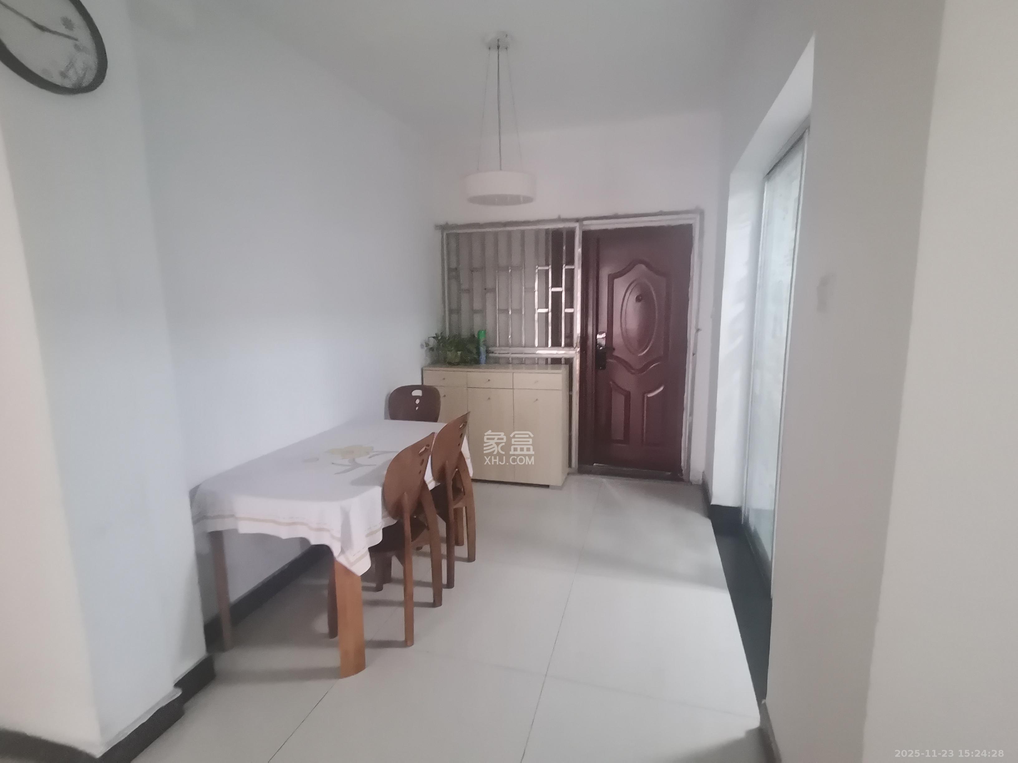 湘江世纪城豪江苑 2室2厅1卫 1900.0元/月 湘江世纪城豪江苑 2室2厅1卫 1900.0元/月室内图