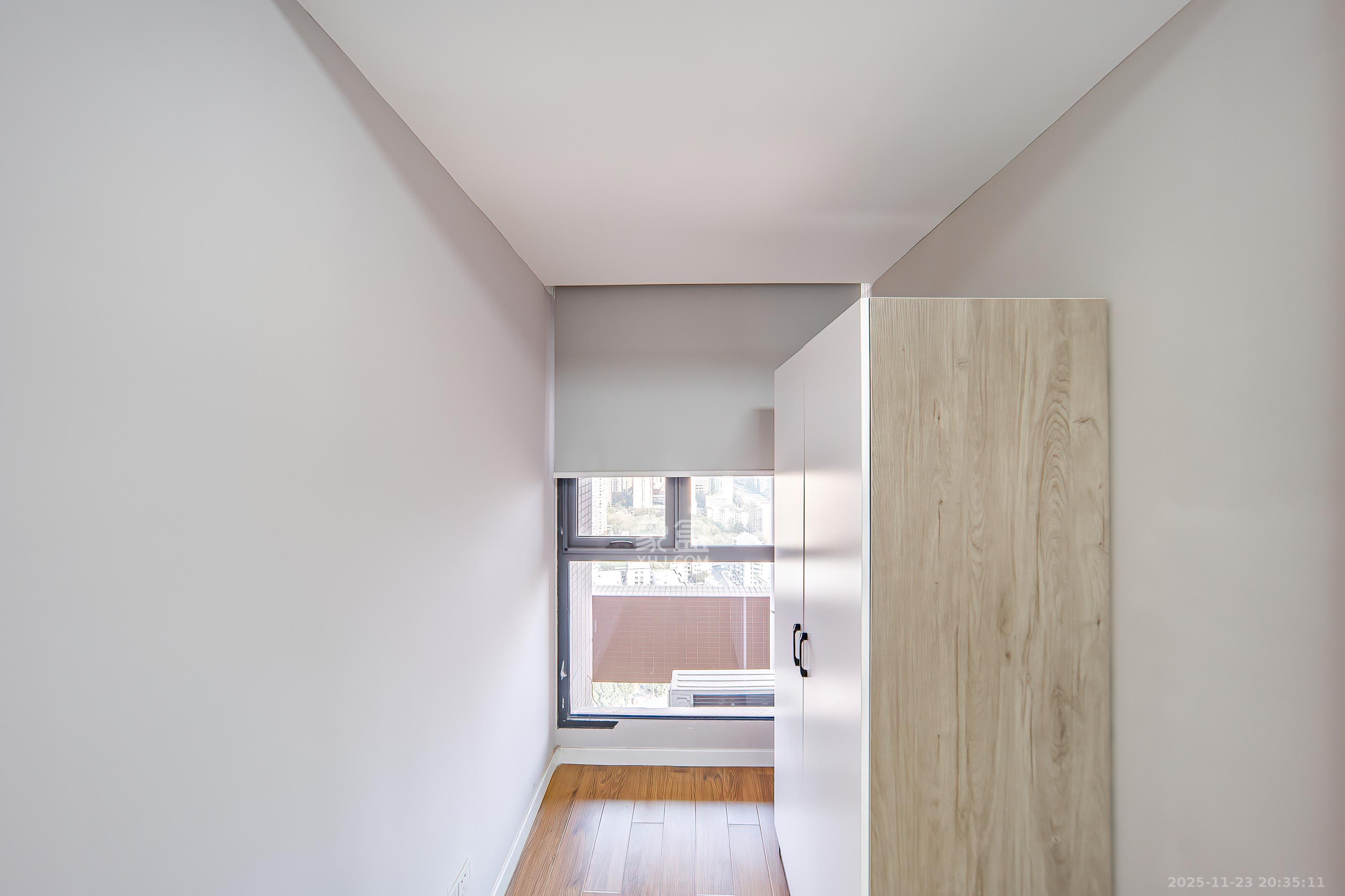 里约荟 3室2厅2卫 70.0万 里约荟 3室2厅2卫 70.0万阳台