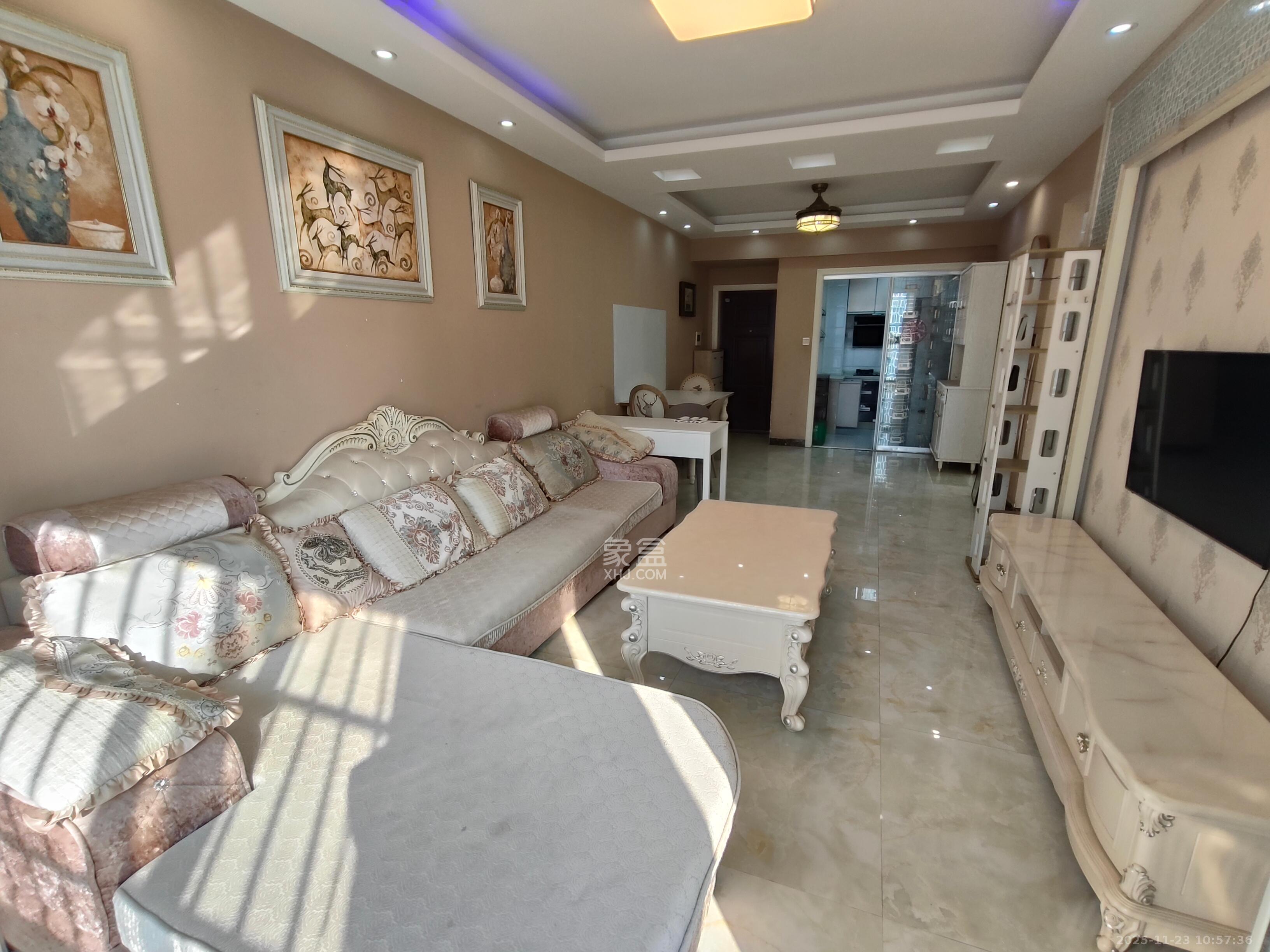 钰龙天下二期（钰龙佳园）  2室2厅1卫    2100.0元/月