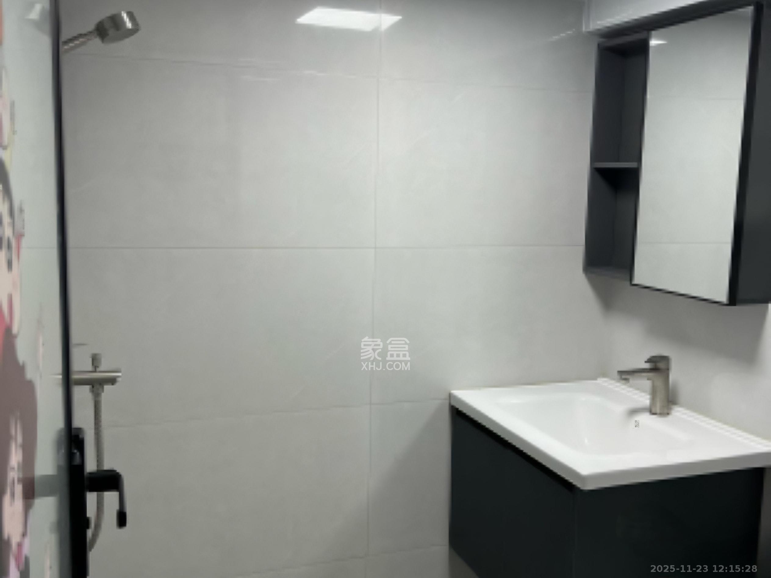 保利中环广场（保利中悦苑）  1室1厅1卫    1400.0元/月室内图