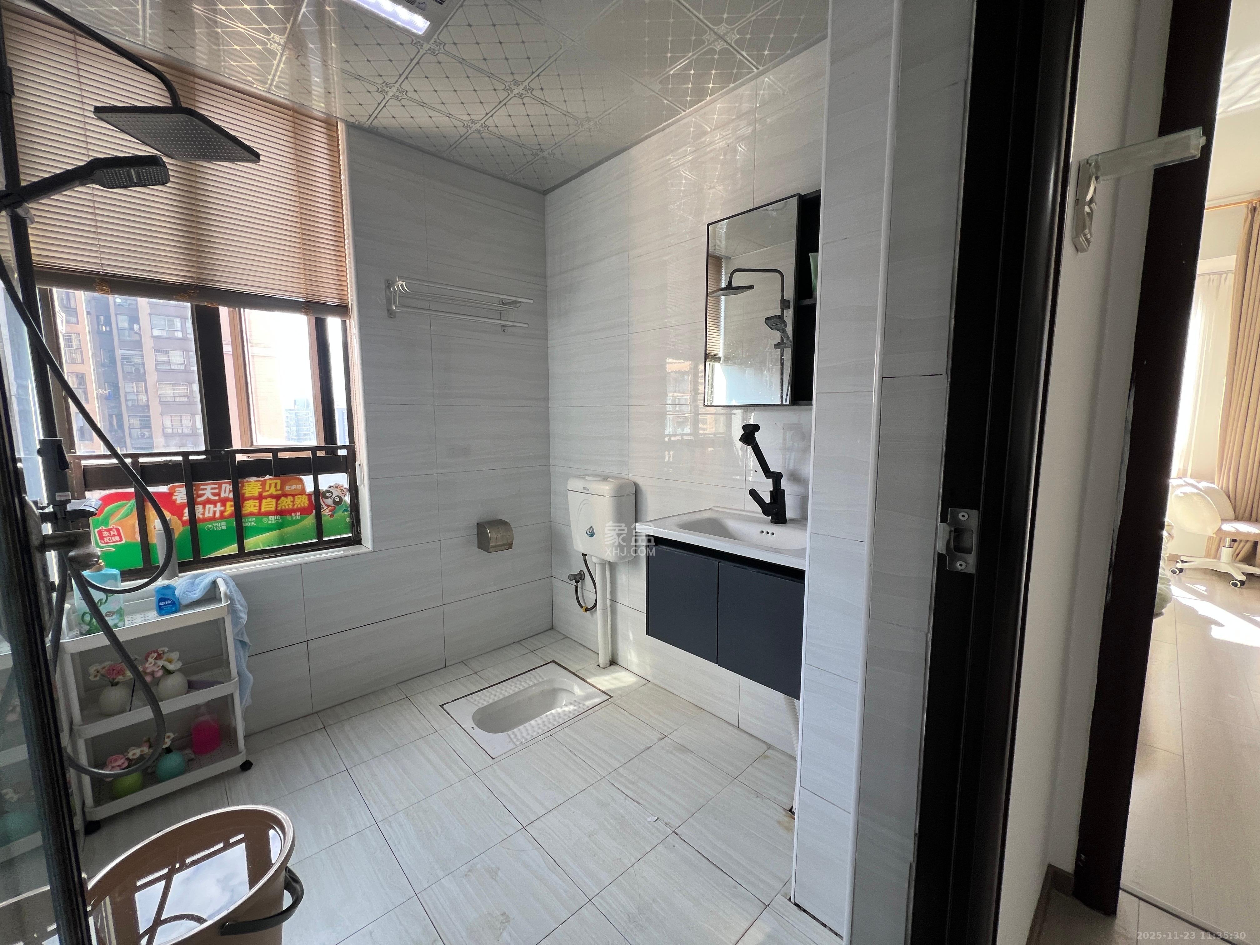 华润凤凰城三期 2室1厅1卫 2100.0元/月 华润凤凰城三期 2室1厅1卫 2100.0元/月室内图