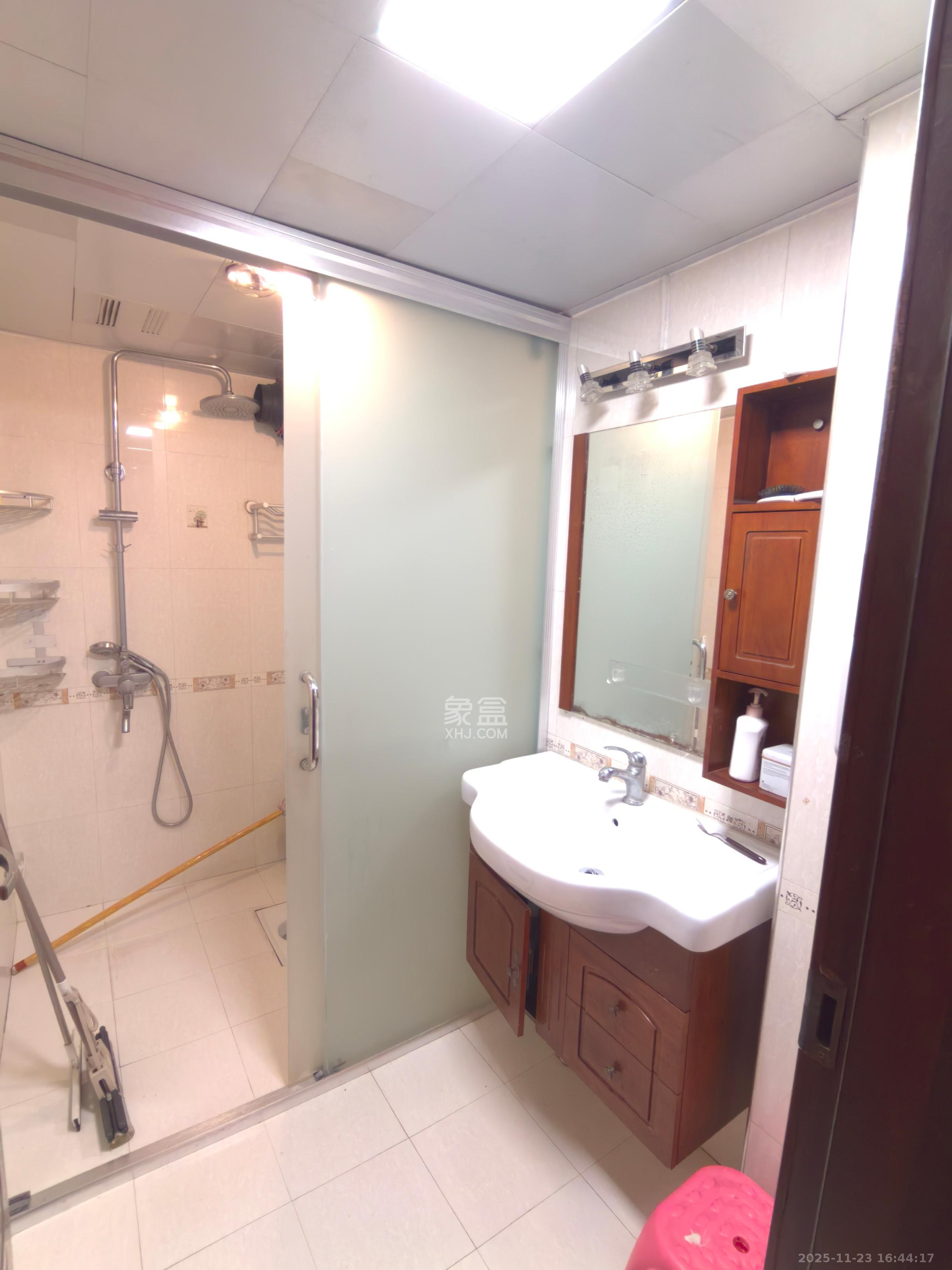 中新森林海 2室2厅1卫 1200.0元/月 中新森林海 2室2厅1卫 1200.0元/月室内图