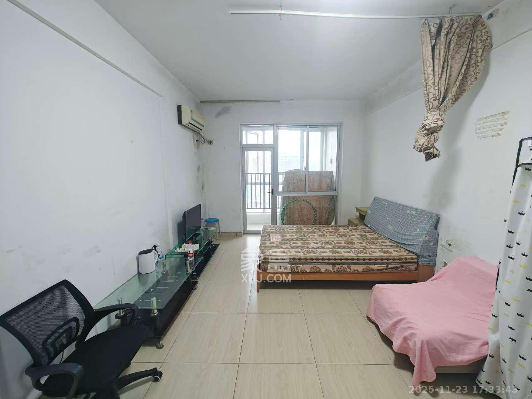 上河国际A座  1室1厅1卫    1400.0元/月