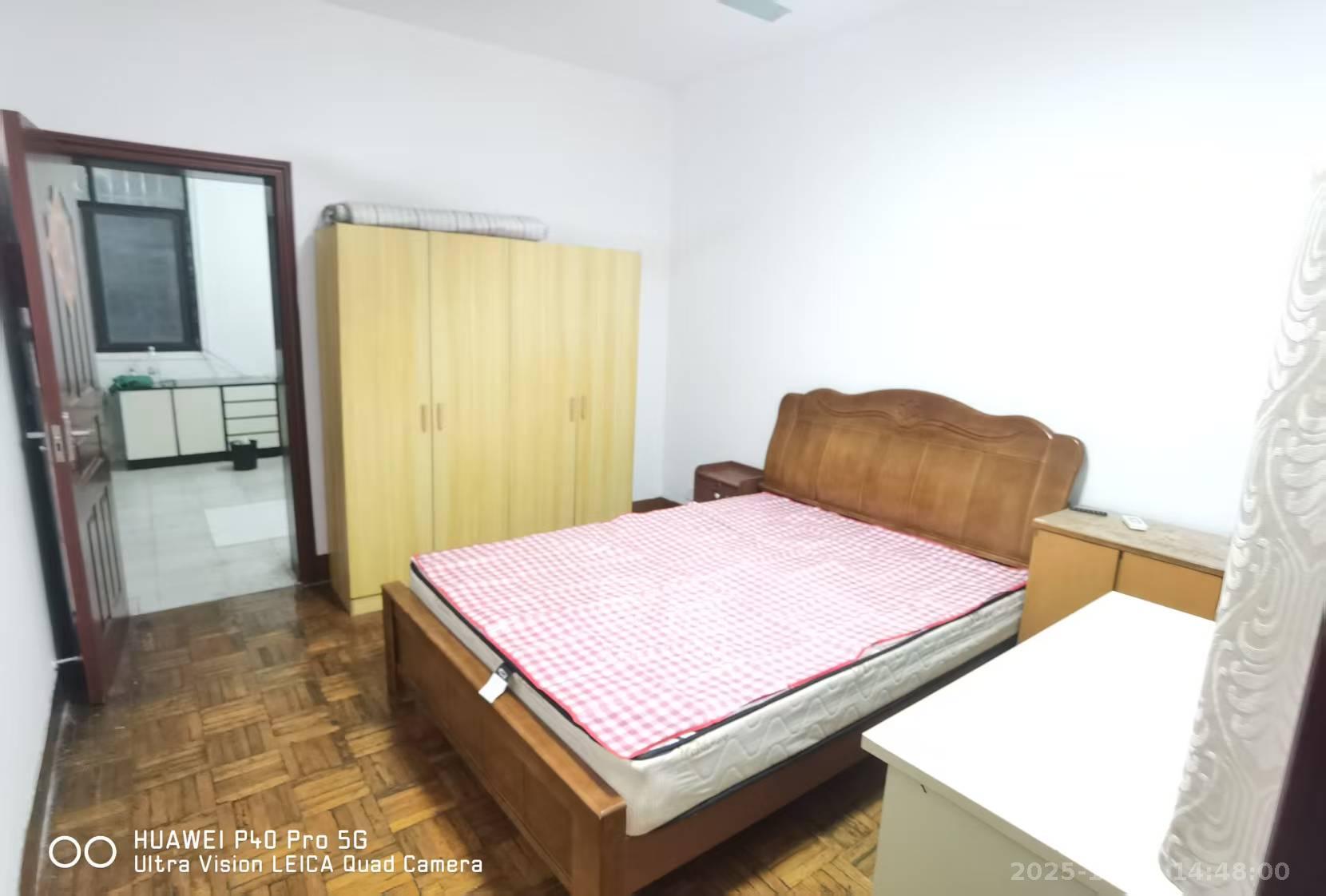 省木材公司宿舍(原欧园木材厂宿舍) 1室0厅0卫 1500.0元/月 省木材公司宿舍(原欧园木材厂宿舍) 1室0厅0卫 1500.0元/月室内图