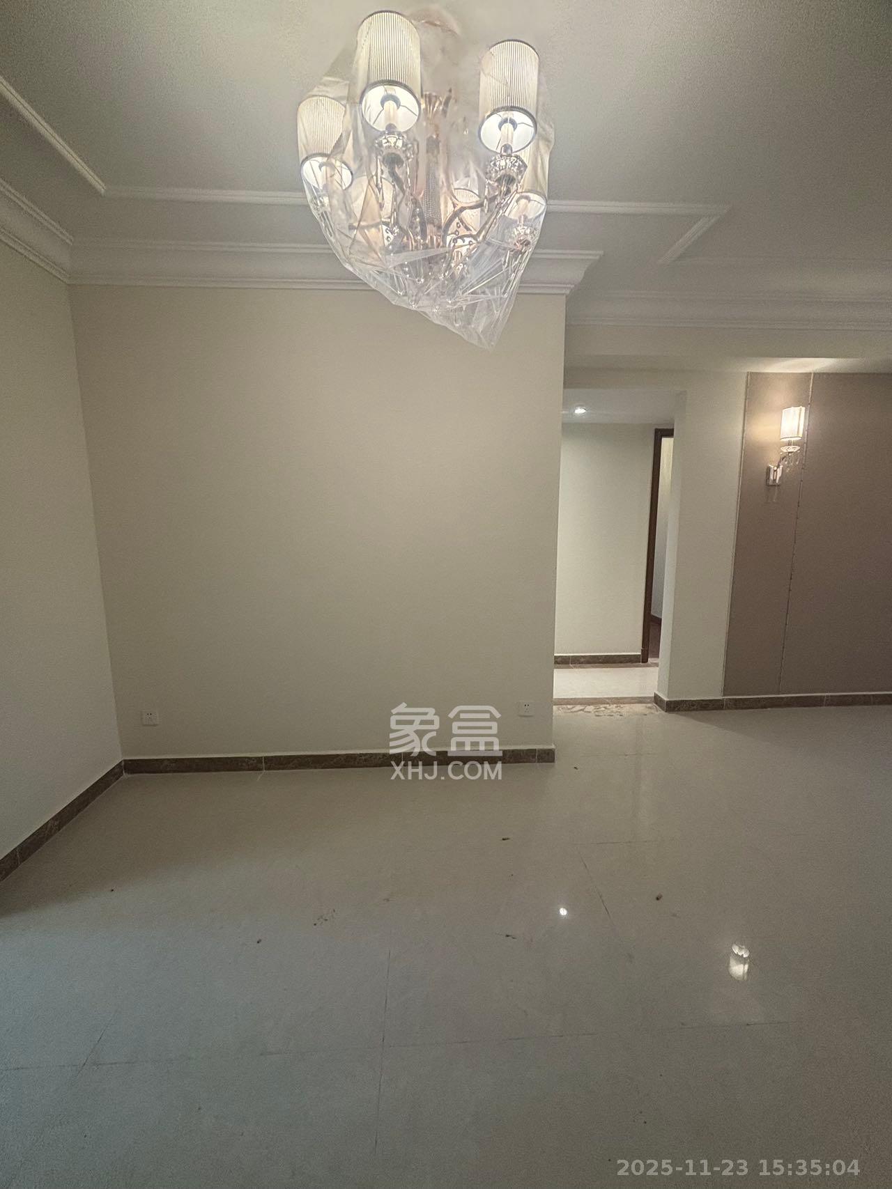 恒大书香门第  3室2厅2卫    60.0万