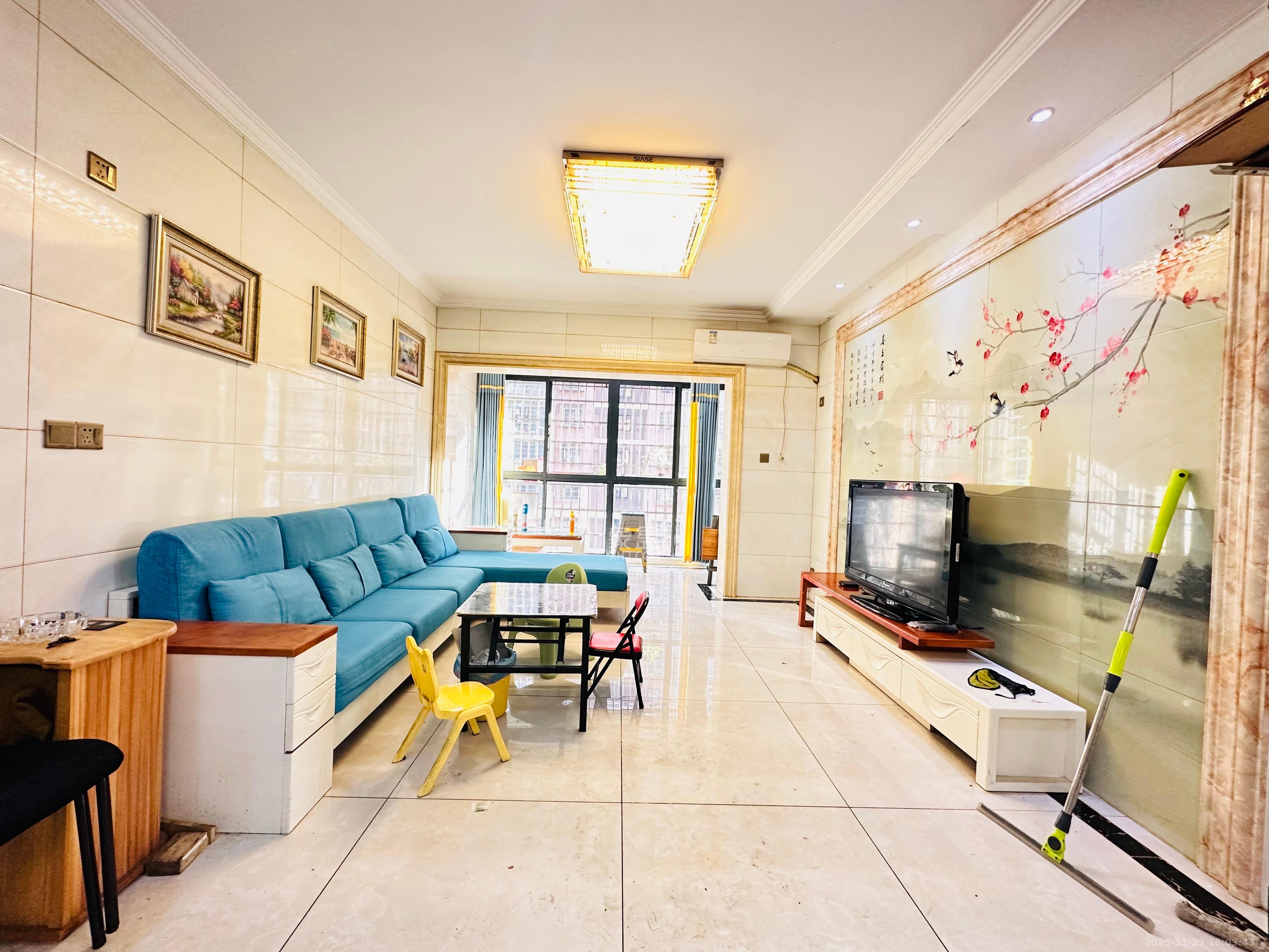 金南家园二期  2室2厅1卫    1800.0元/月