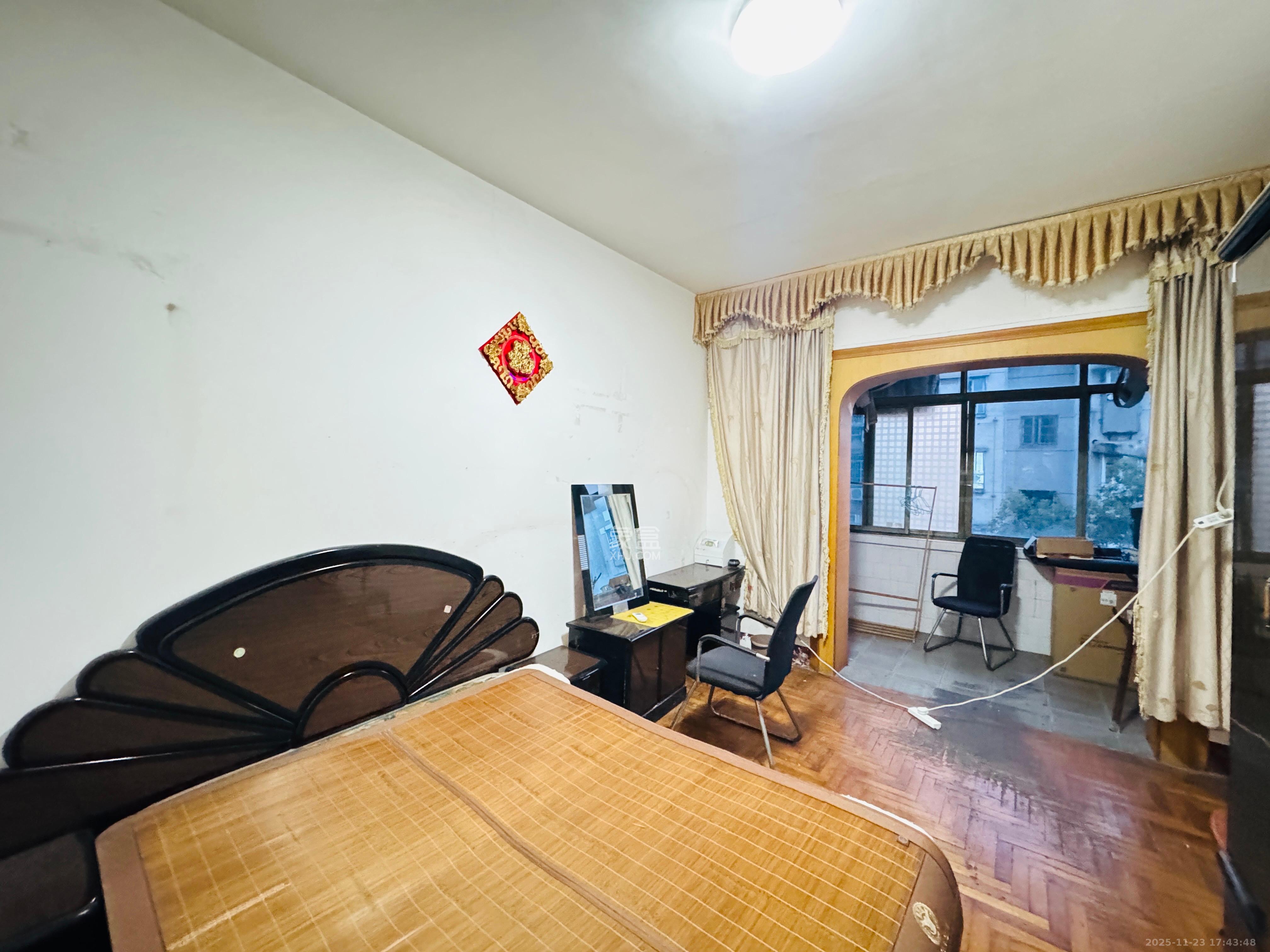 长沙理工大学东院西院  2室1厅1卫    1400.0元/月室内图