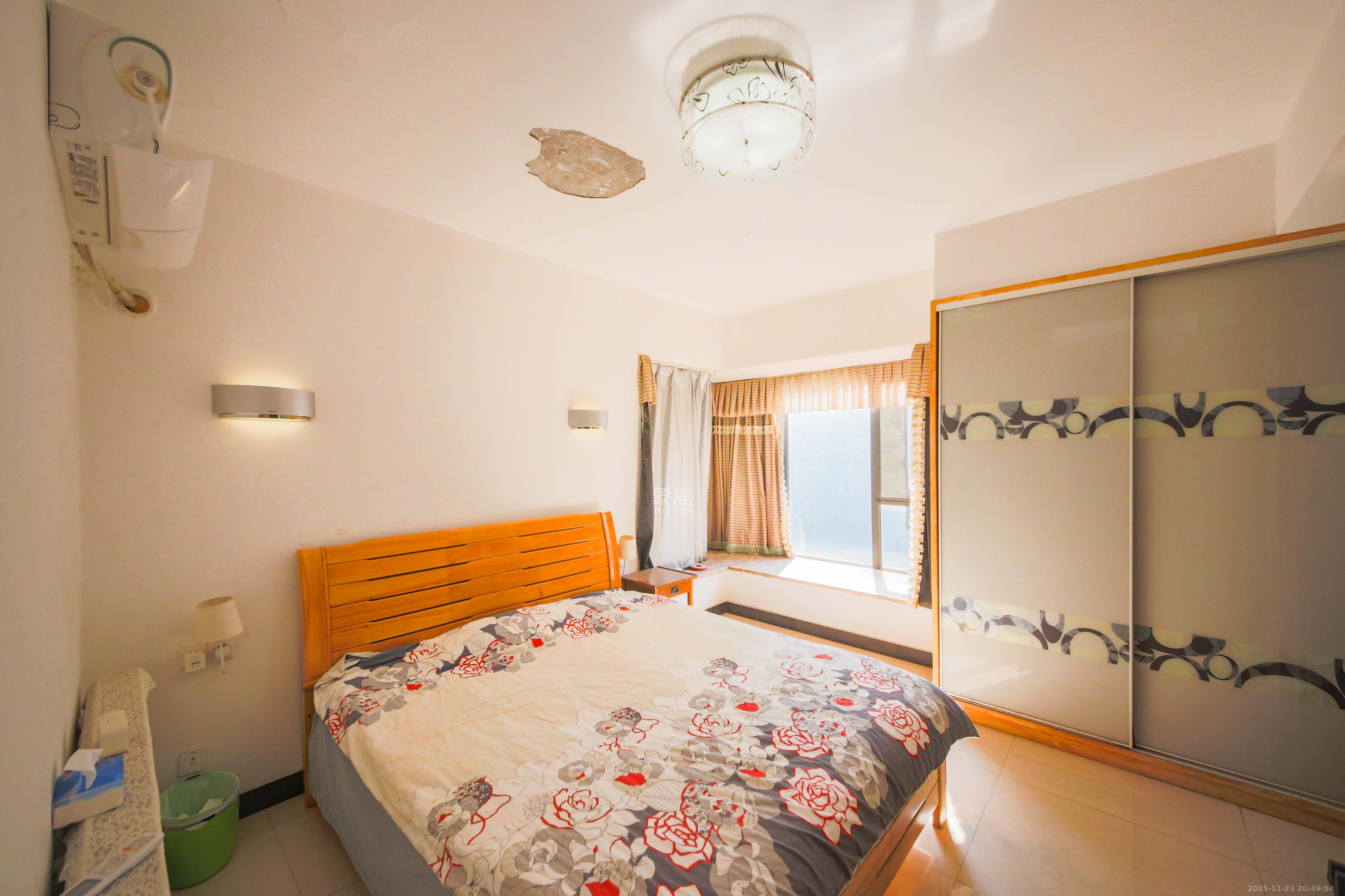 博林金谷  3室2厅2卫    122.0万卧室