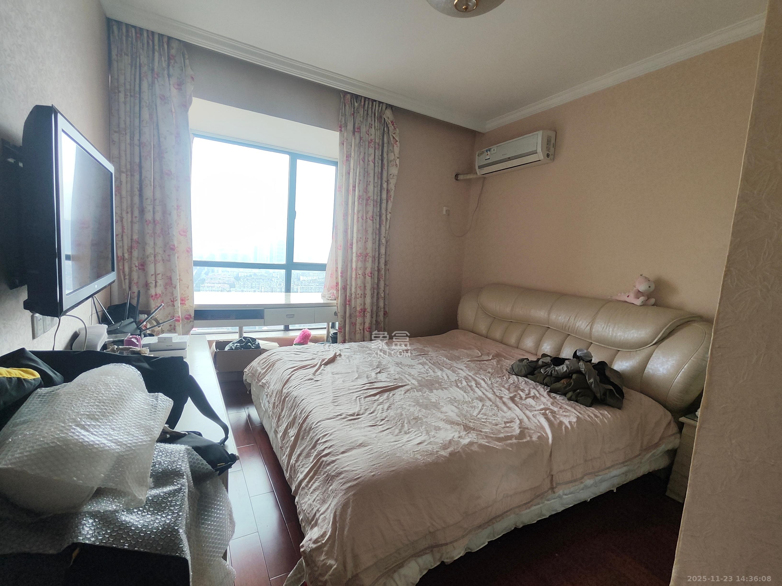 融圣国际  3室1厅2卫    3600.0元/月室内图