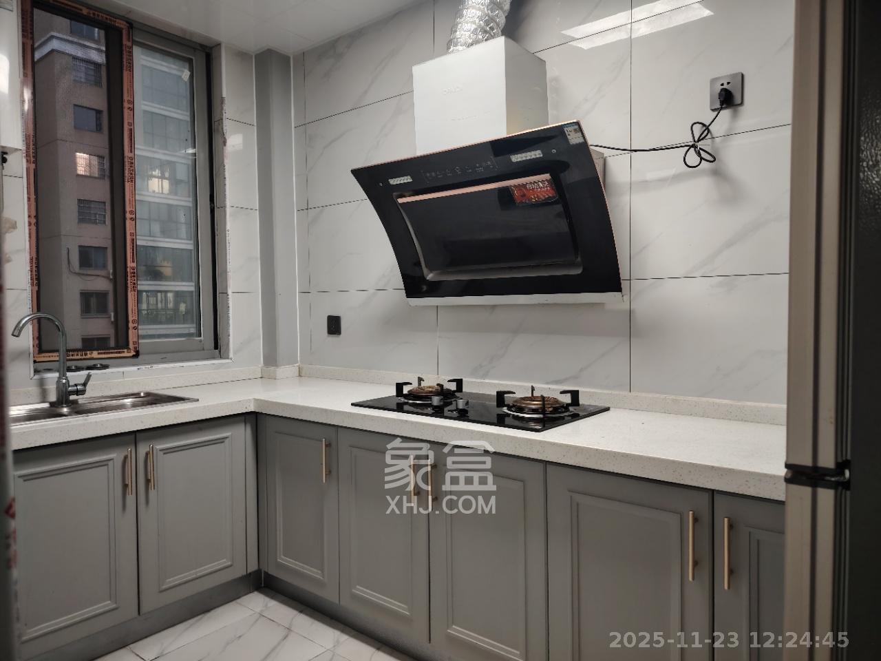 汇景豪庭 2室2厅1卫 2400.0元/月 汇景豪庭 2室2厅1卫 2400.0元/月室内图